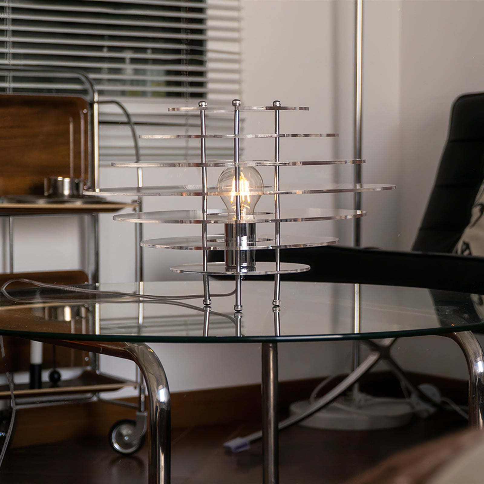 Saturn Chrome Table Lamp - Lumpaz