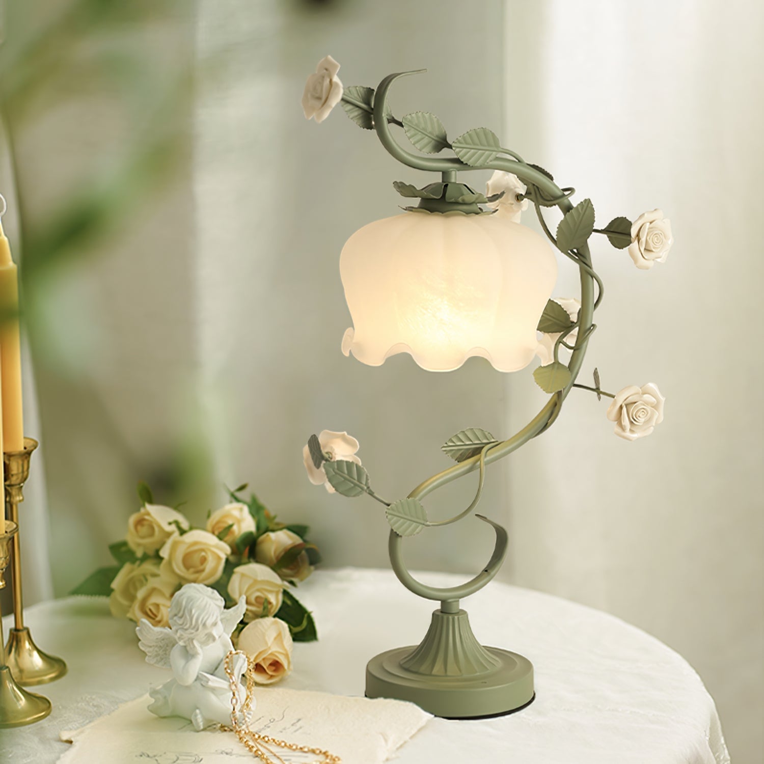 Aeyee Table Lamp - Lumpaz