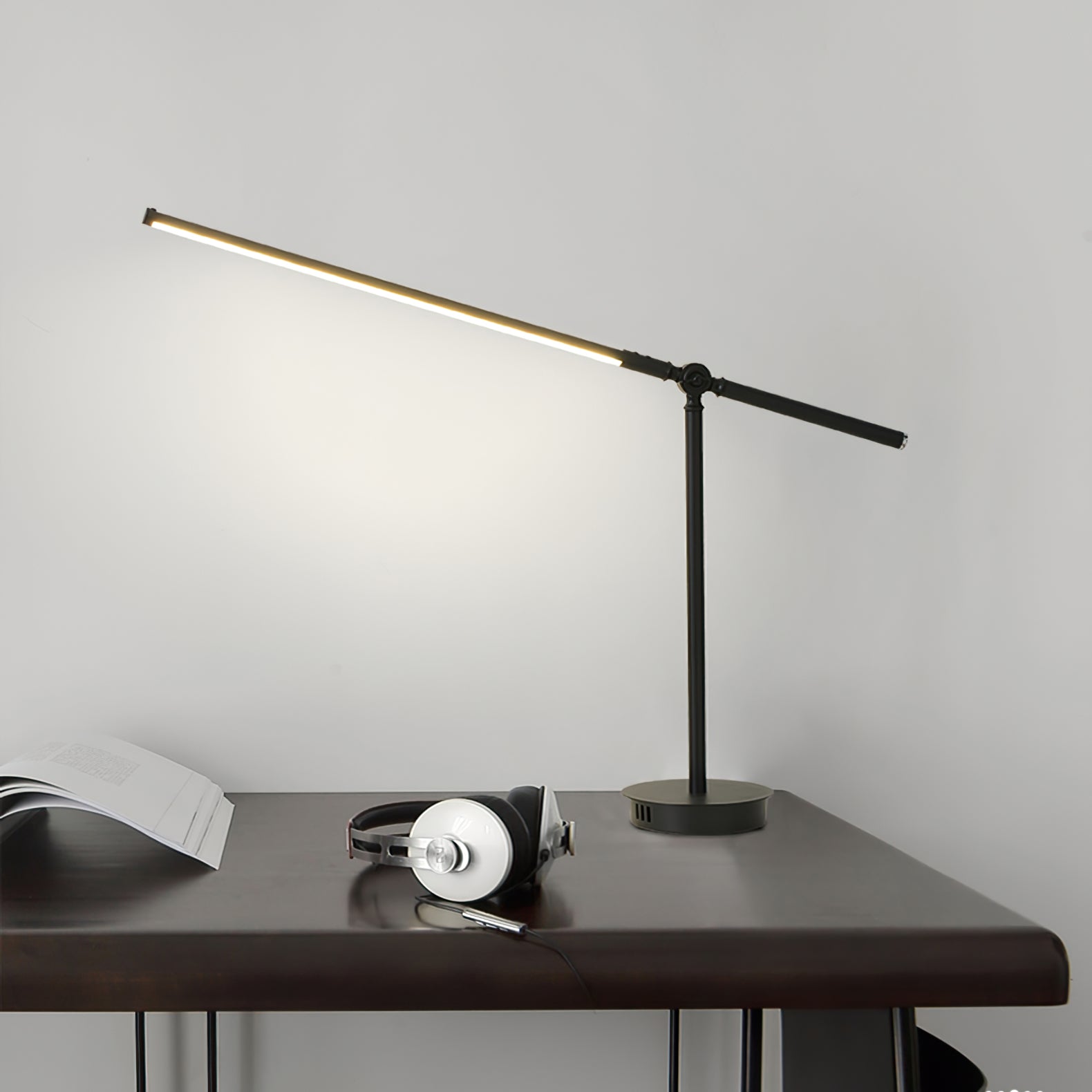 Agena Table Lamp - Lumpaz
