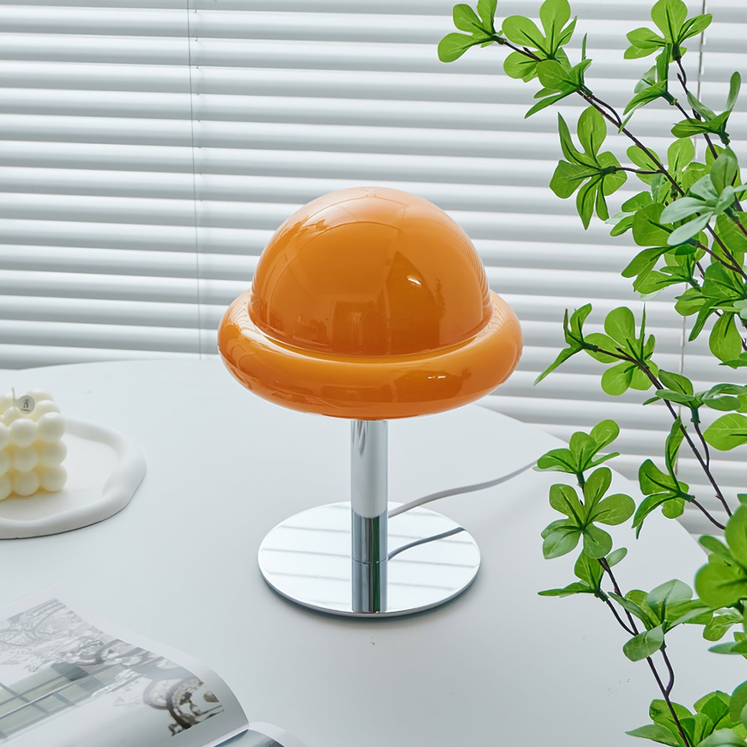 Space Age Table Lamp - Lumpaz