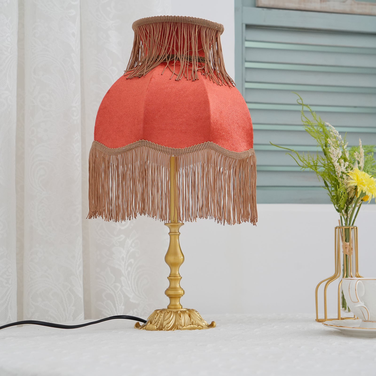 Lanna Tassel Table Lamp - Lumpaz