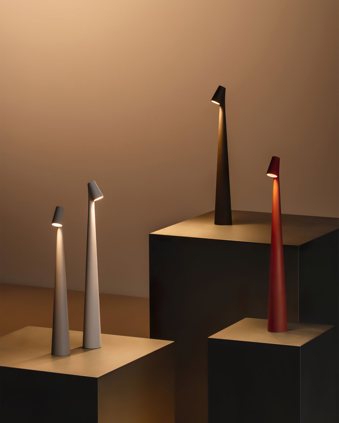Africa Built-in Battery Table Lamp - Lumpaz
