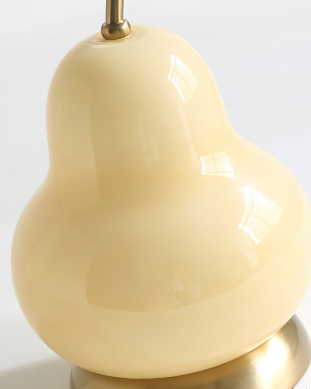 Pear Glass Built-in Battery Table Lamp - Lumpaz