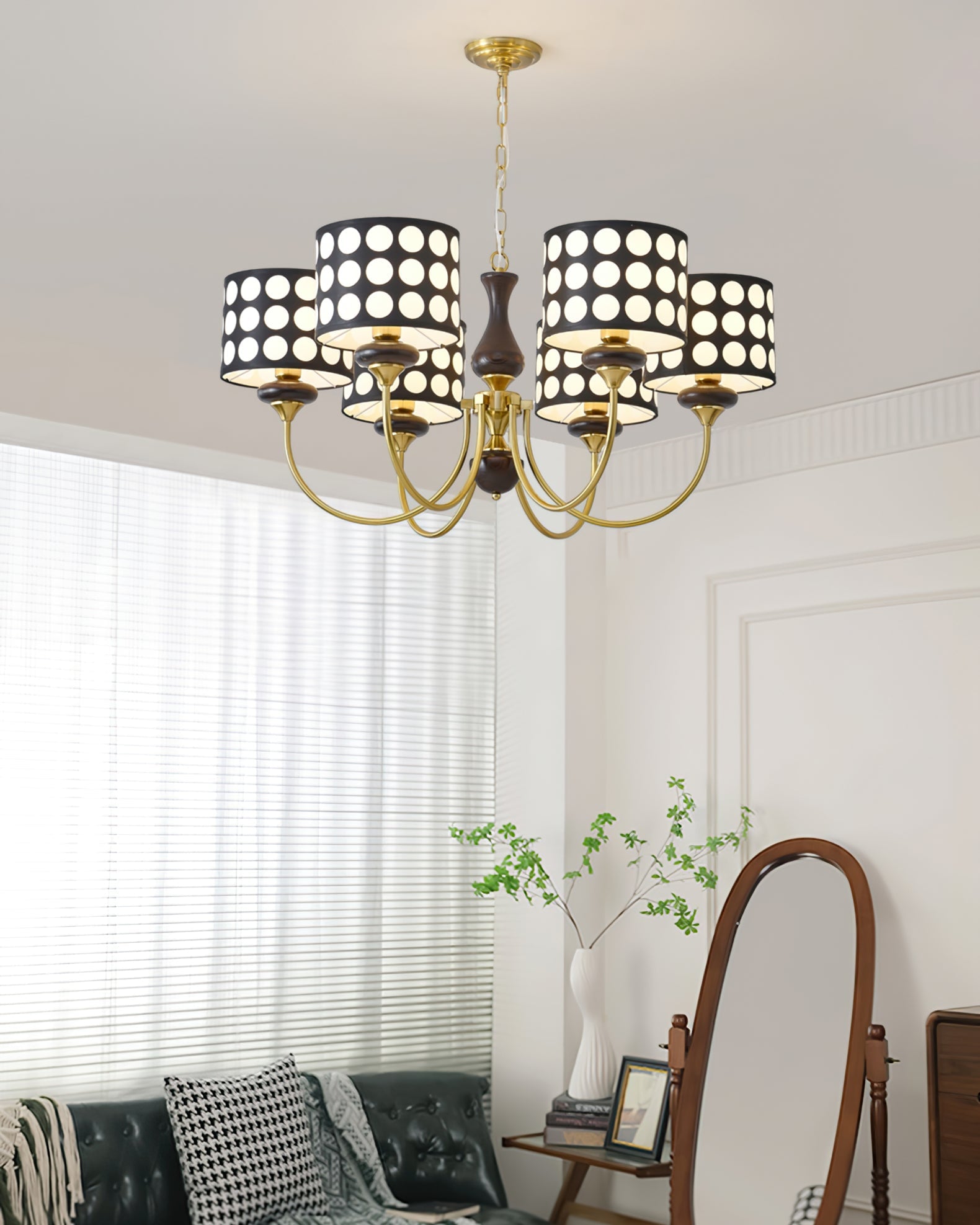 Black Polka Dots Chandelier - Lumpaz