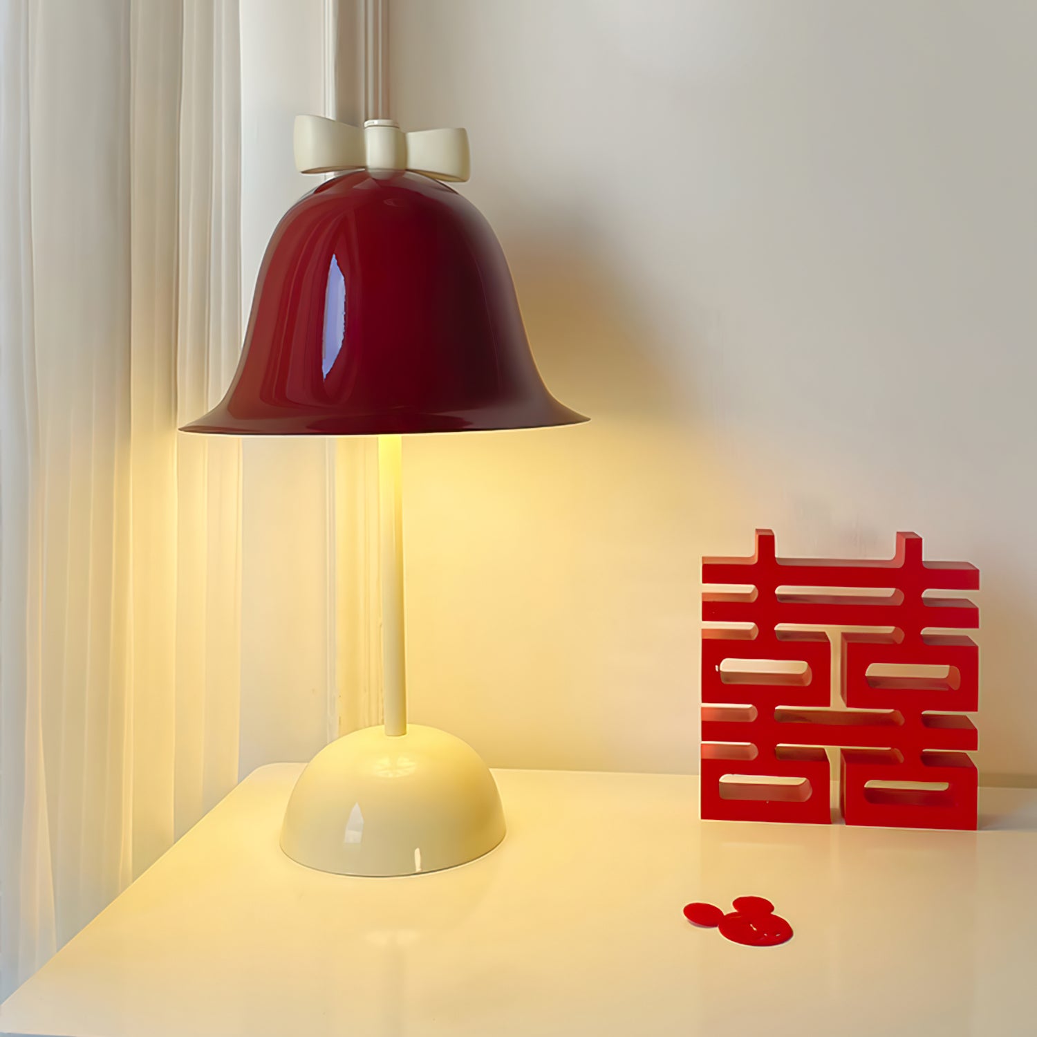 Bow Bell Table Lamp - Lumpaz