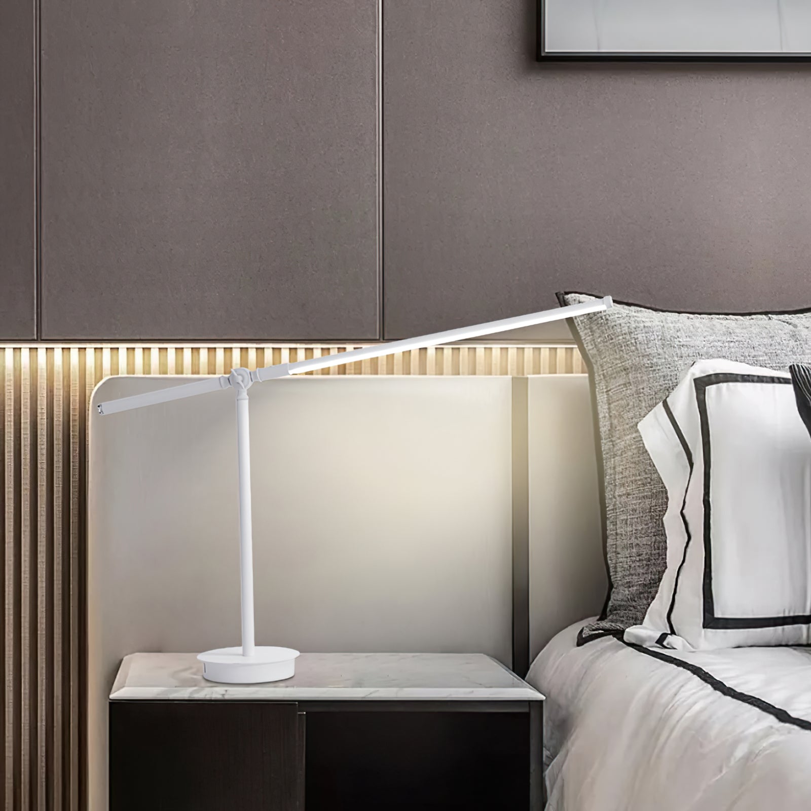 Agena Table Lamp - Lumpaz