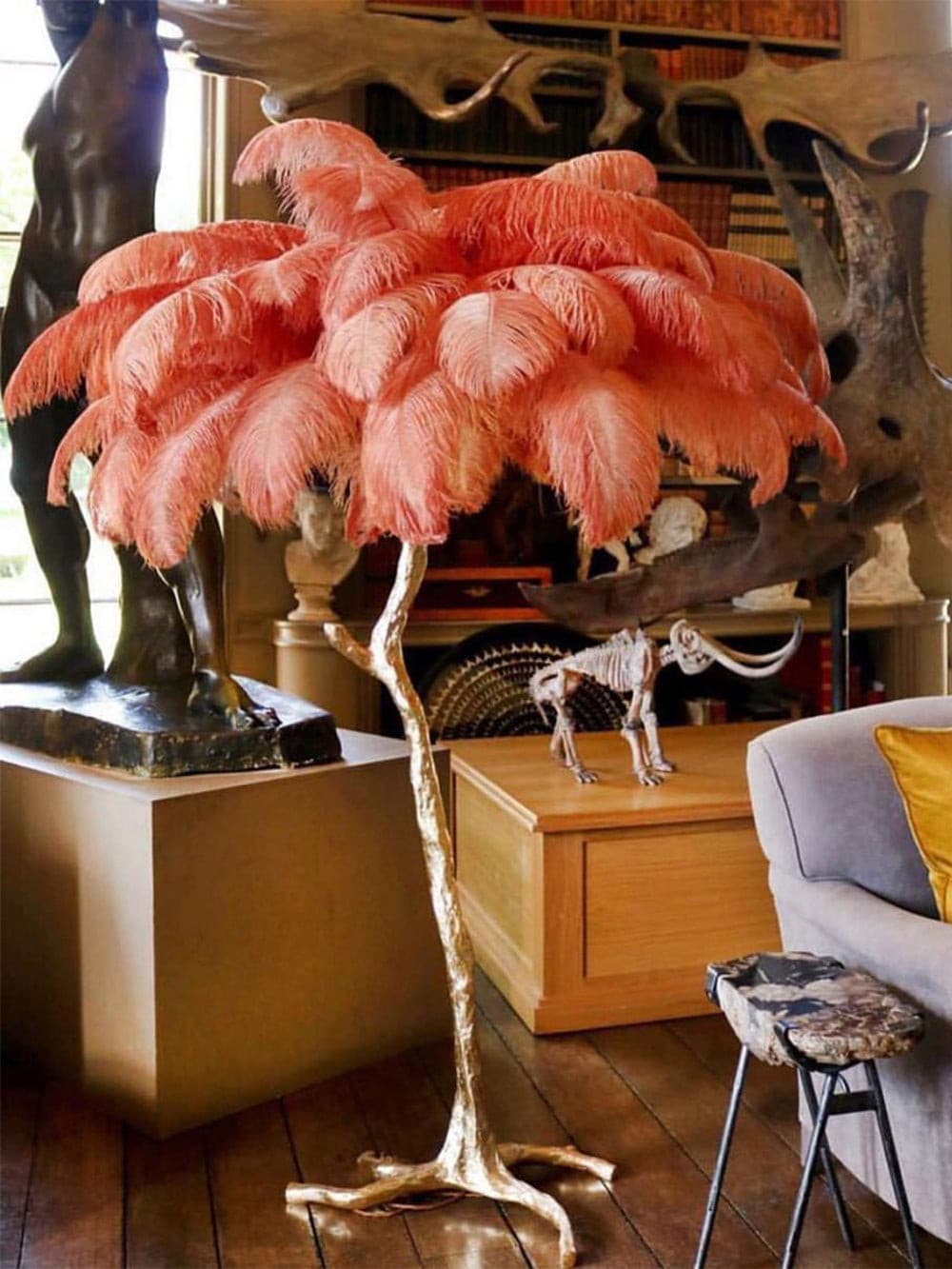 Ostrich Feather Brass Floor Lamp - Lumpaz