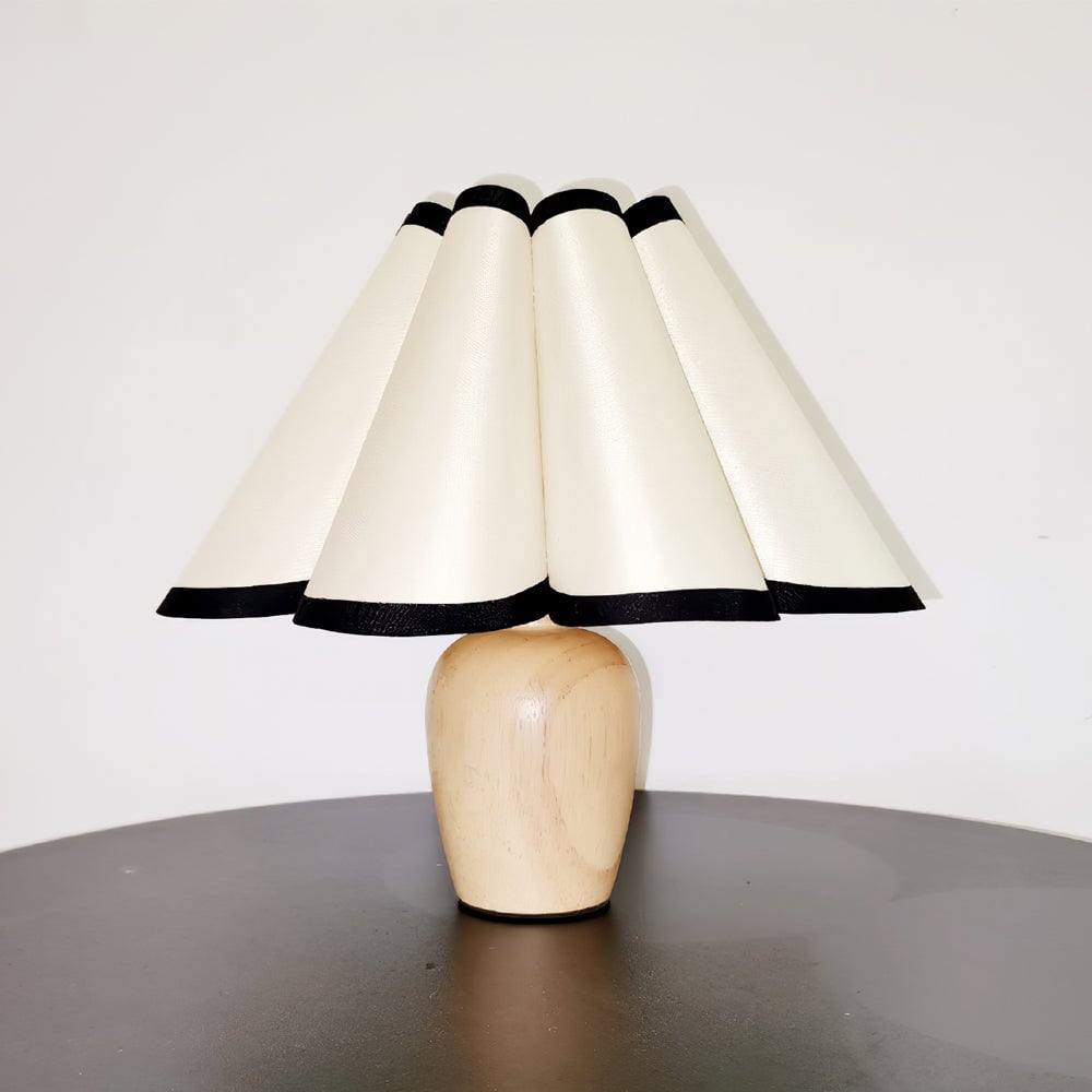 Vintage Fluted Table Lamp - Lumpaz