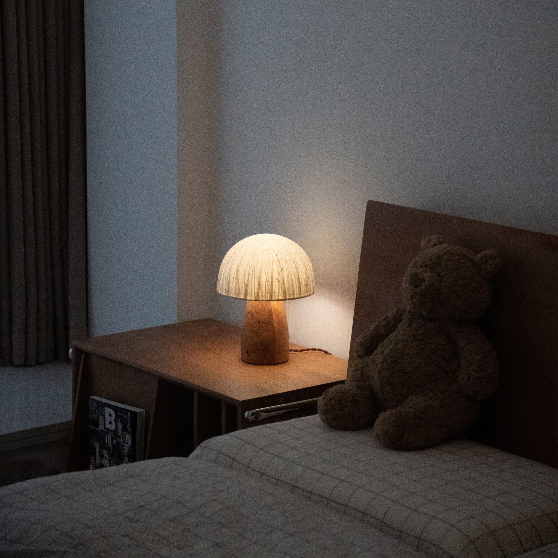 Alice Mushroom Table Lamp - Lumpaz