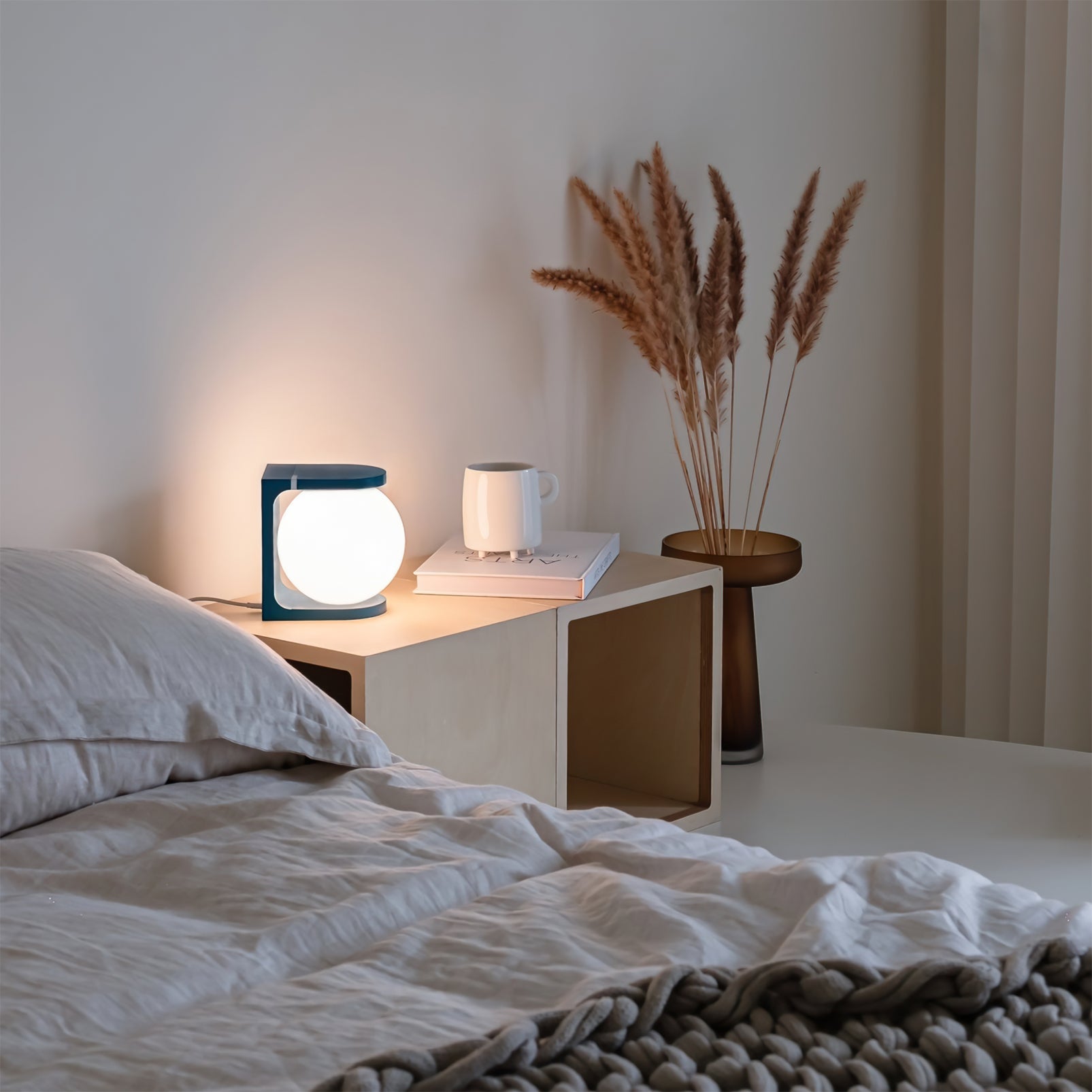 Plat Table Lamp - Lumpaz