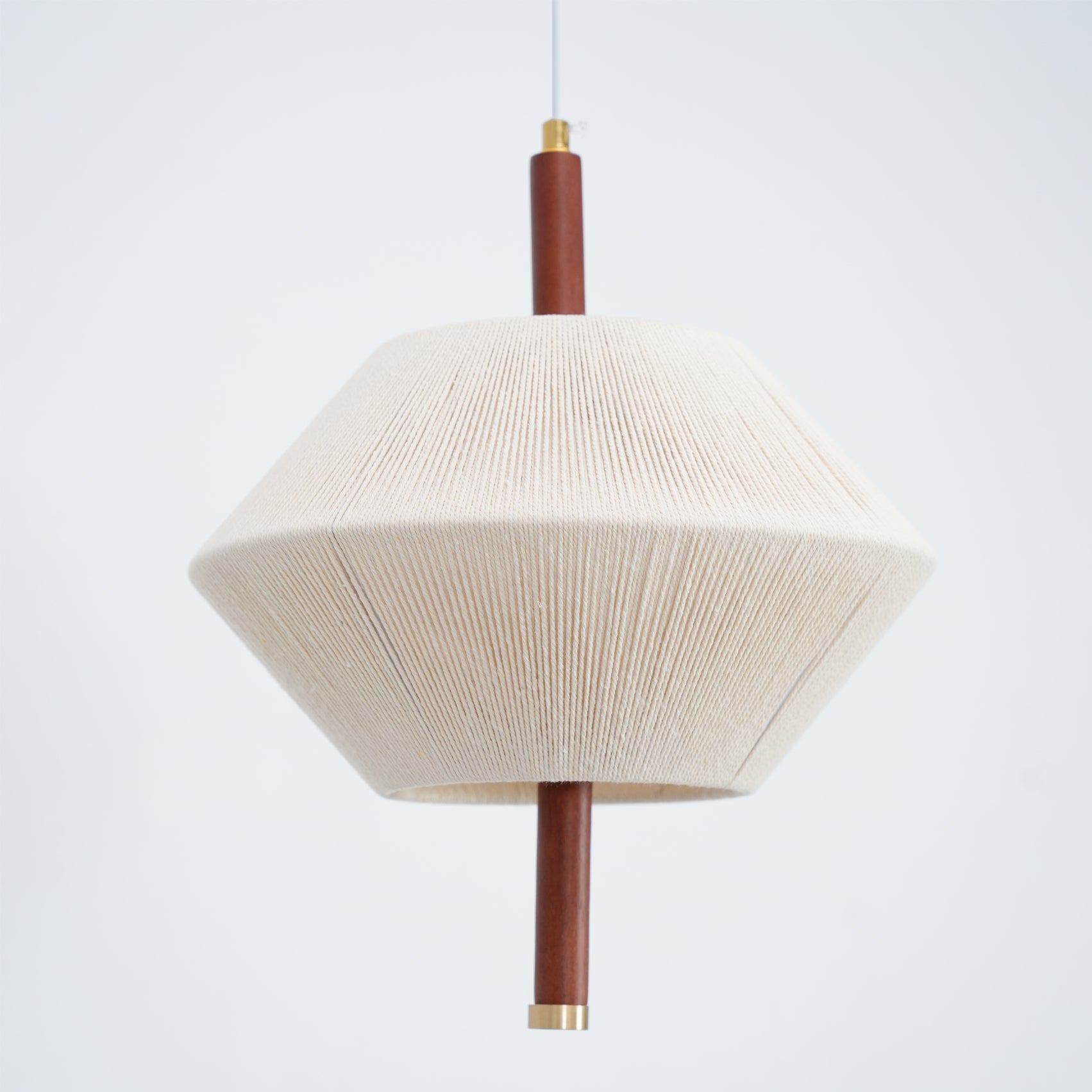 Totora Pendant Lamp - Lumpaz