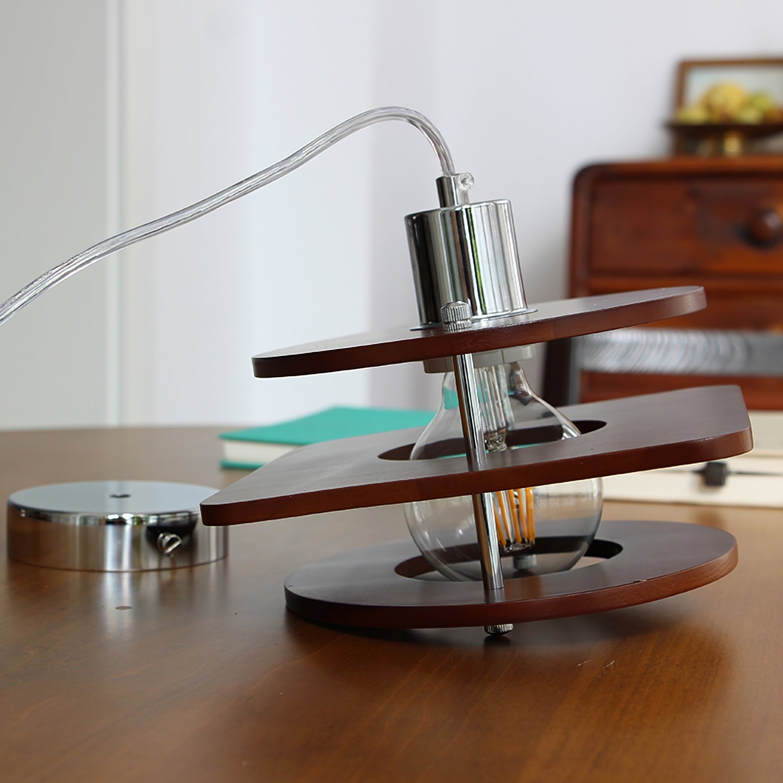 Retro Walnut Pendant Lamp - Lumpaz