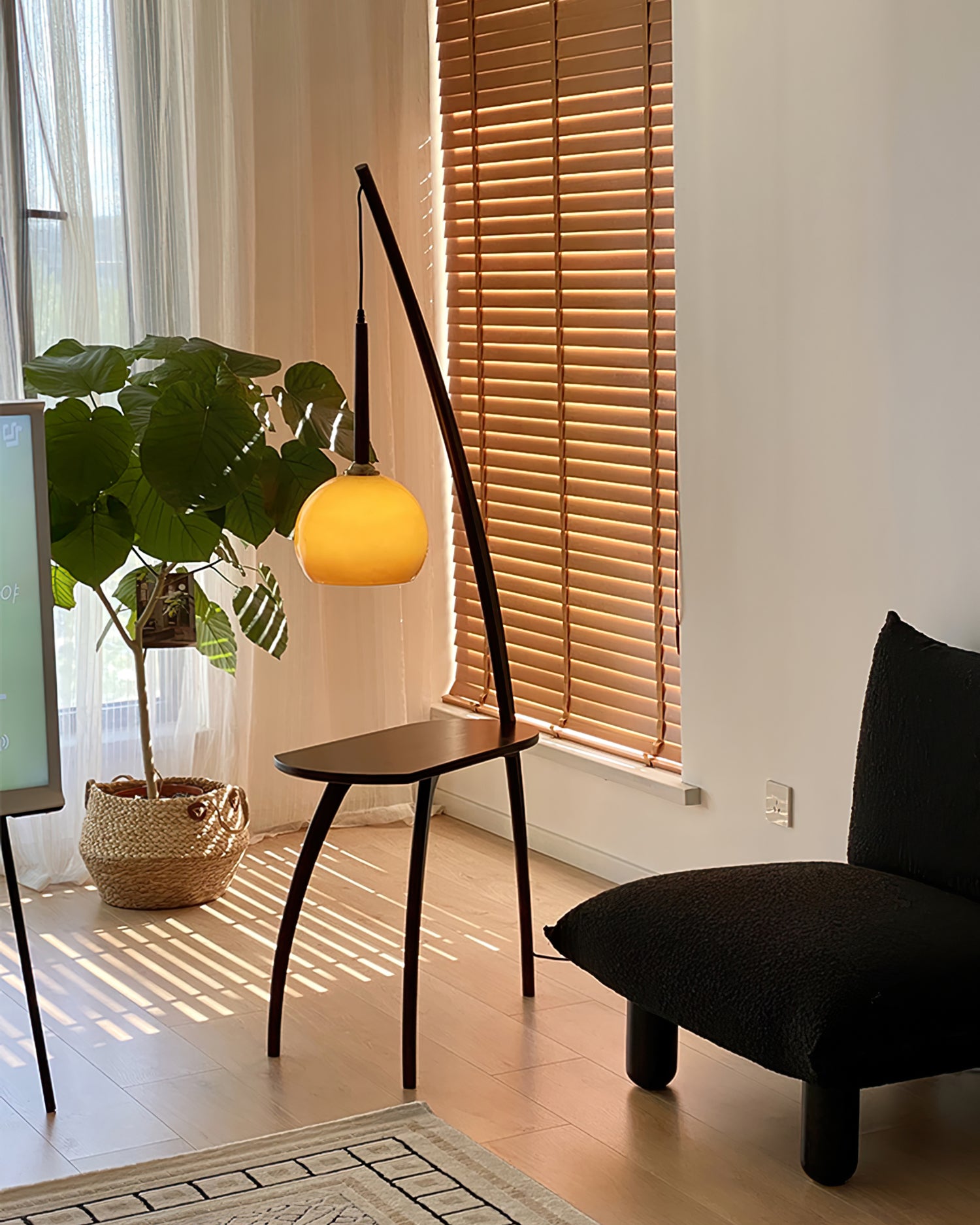 Domus Pollo Floor Lamp - Lumpaz