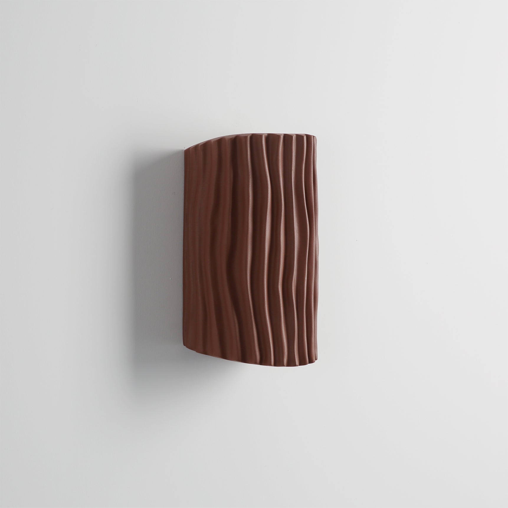 Pleated Resin Wall Lamp - Lumpaz