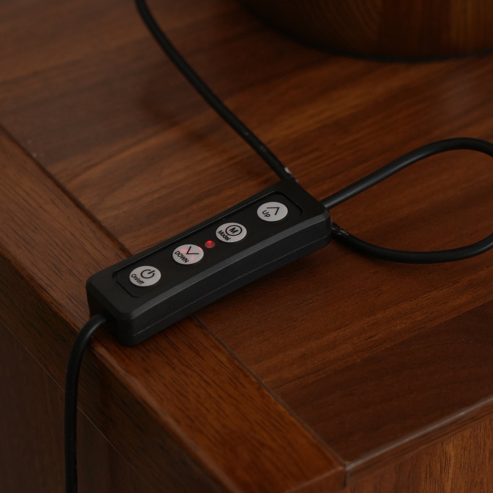 Andi Glass Table Lamp - Lumpaz