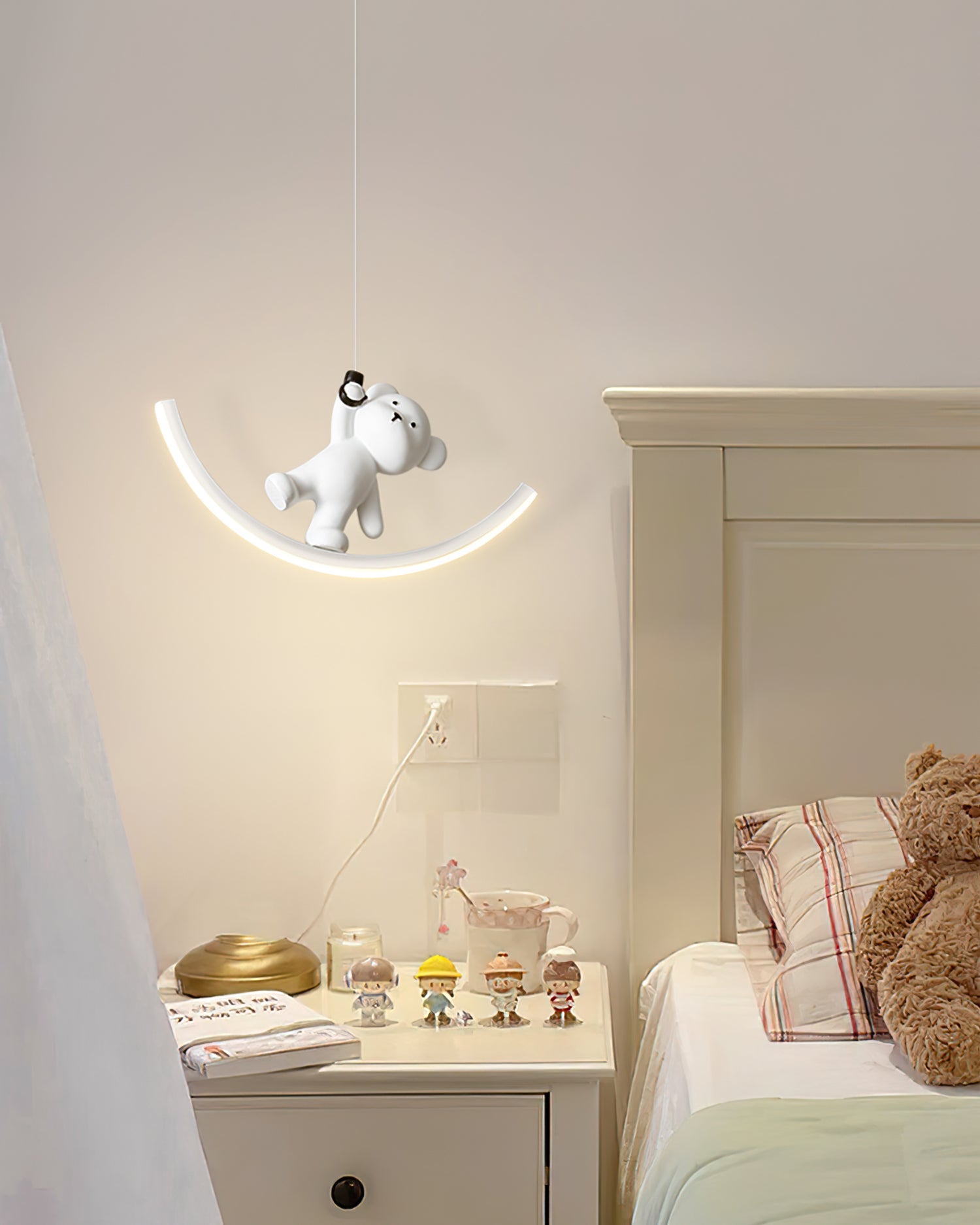 Bear Resin Pendant Lamp - Lumpaz