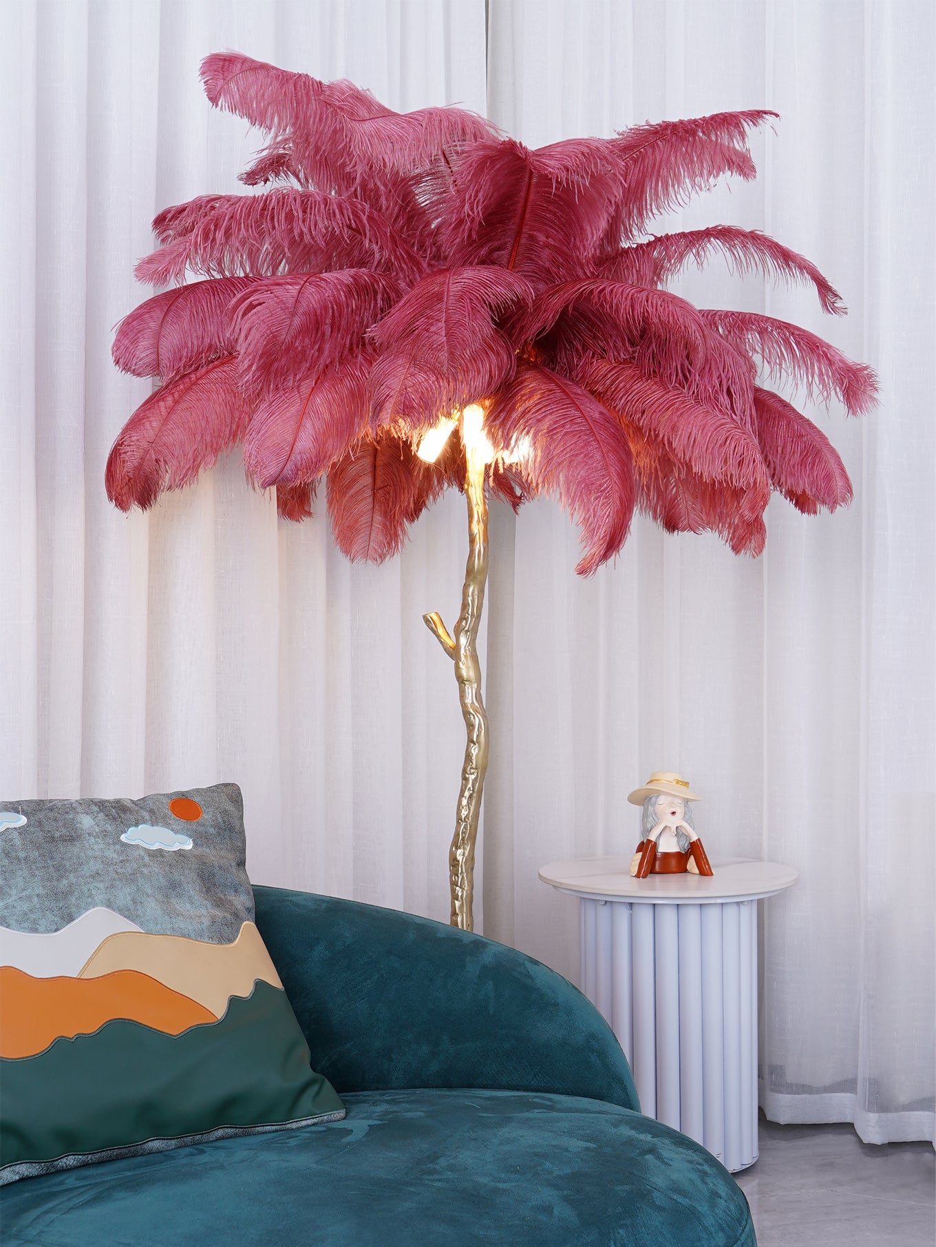 Ostrich Feather Brass Floor Lamp - Lumpaz