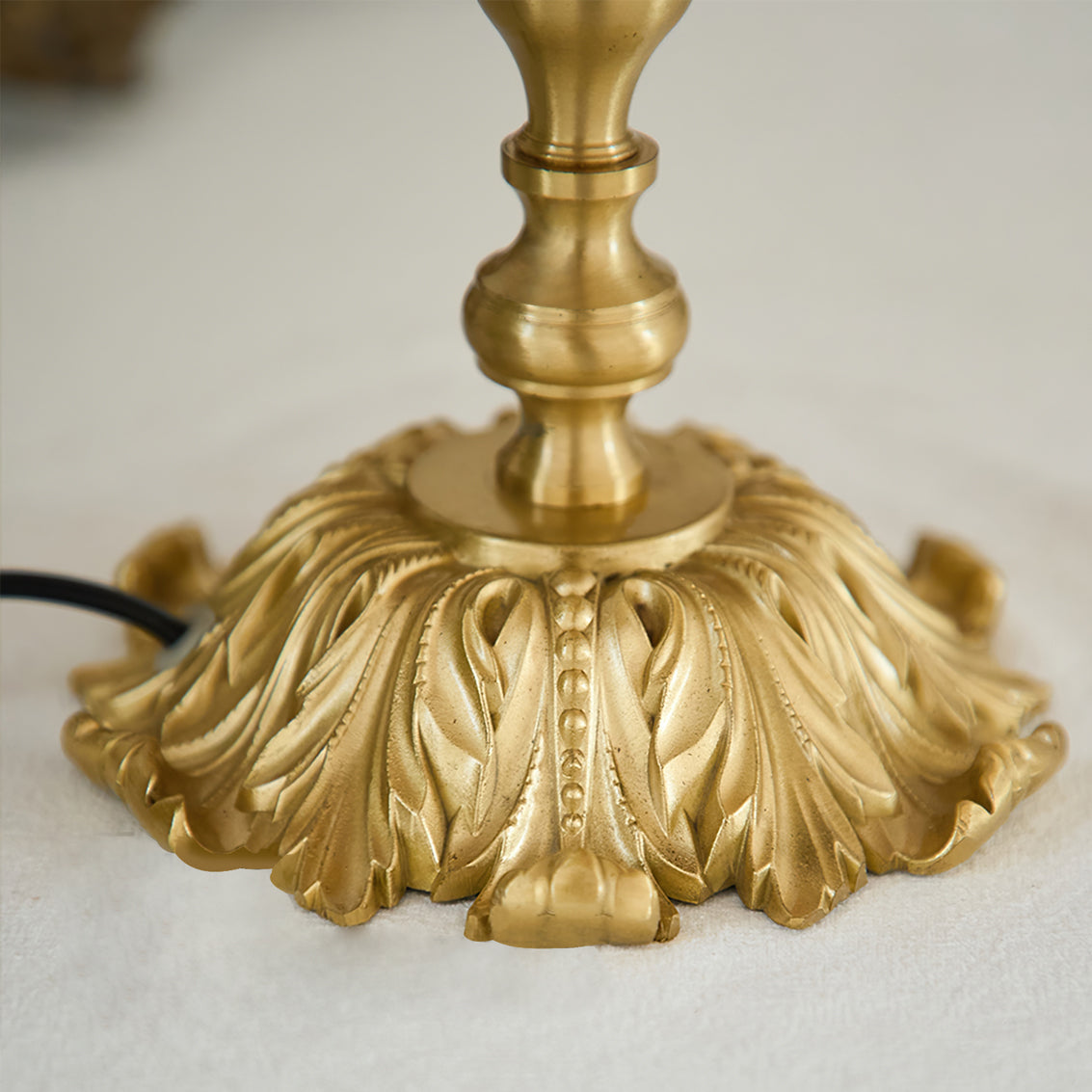 Lanna Tassel Table Lamp - Lumpaz