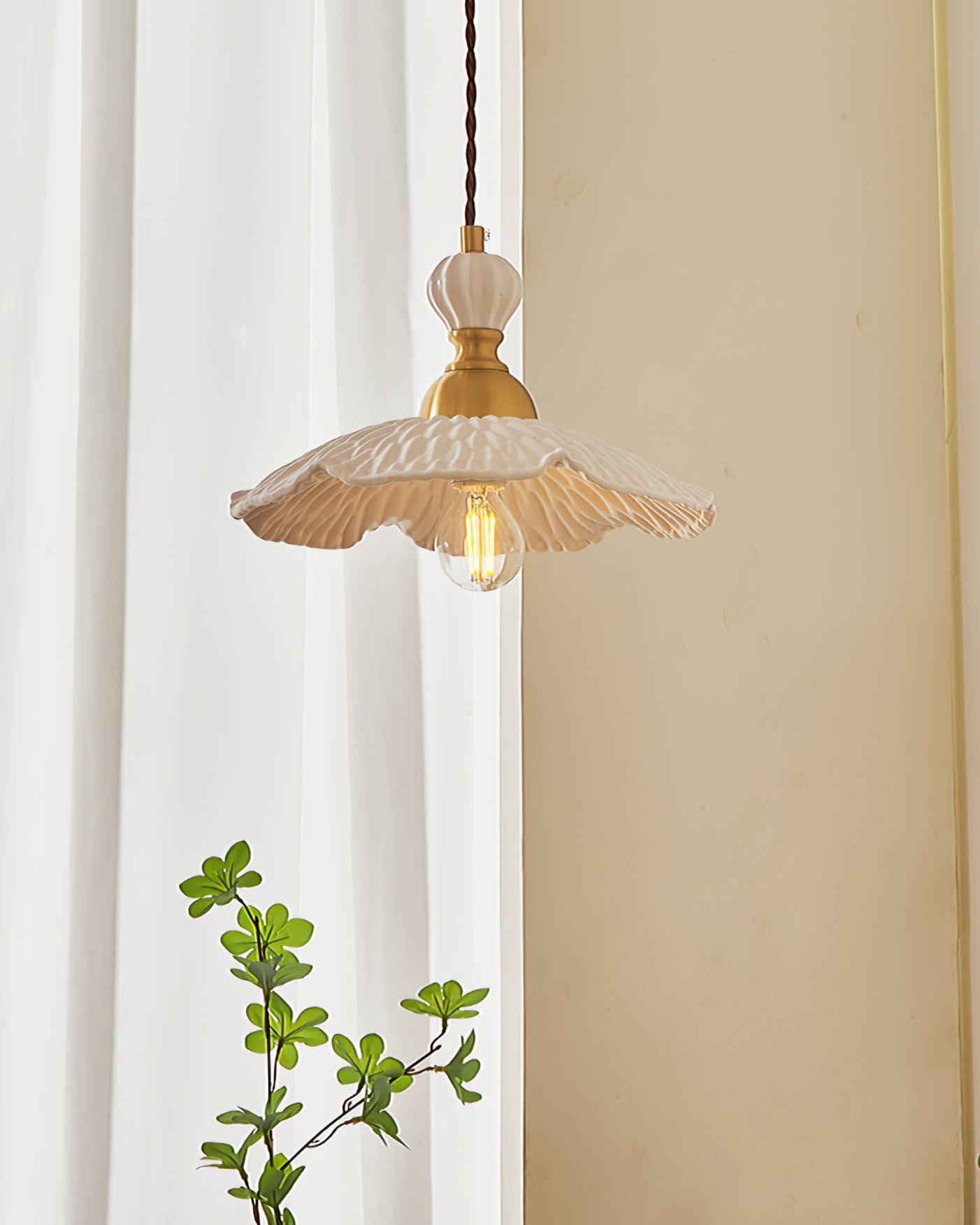Chrasy Ceramics Pendant Lamp - Lumpaz