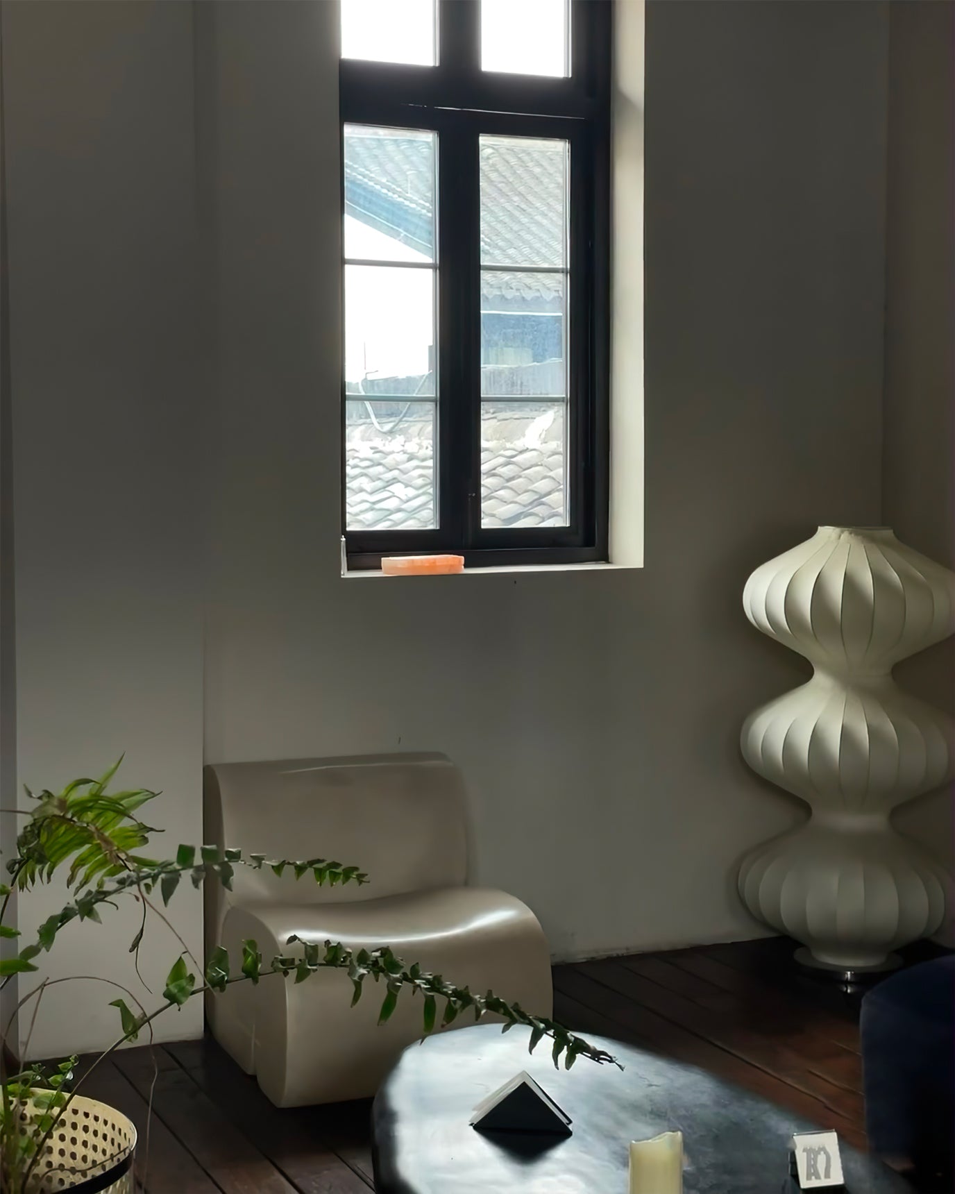 Mudusa Silk Floor Lamp - Lumpaz