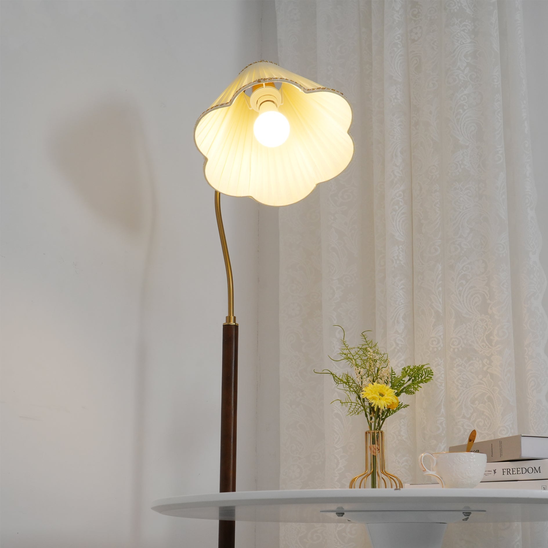 Florentine Fabric Floor Lamp - Lumpaz