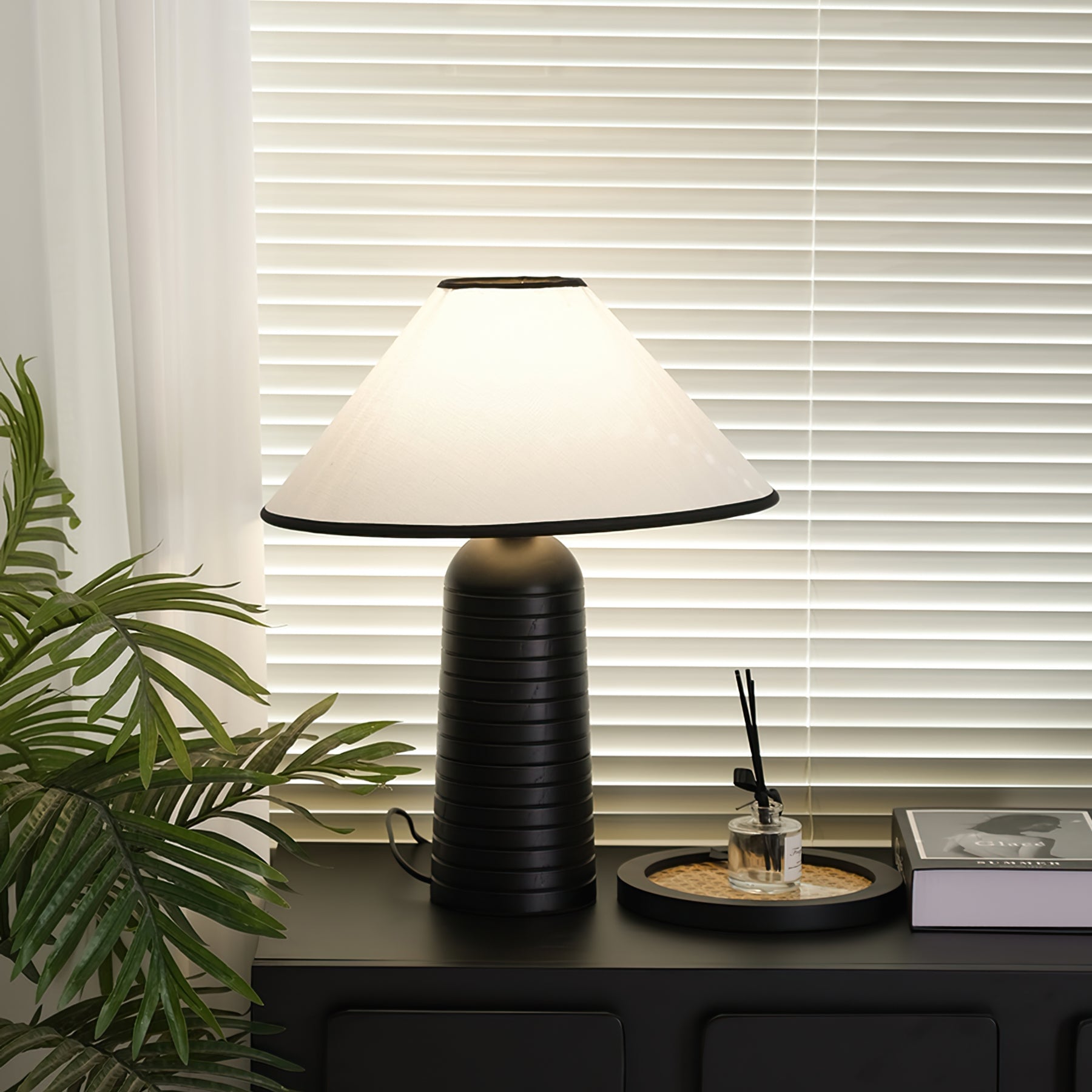 Palisades Table Lamp - Lumpaz