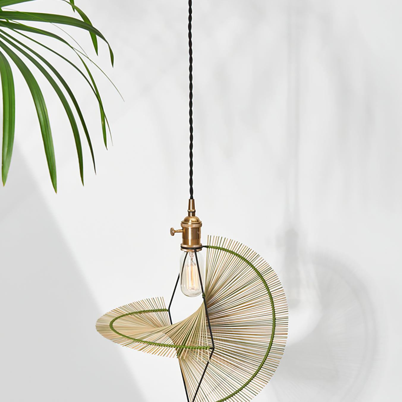 Ryar Pendant Lamp - Lumpaz