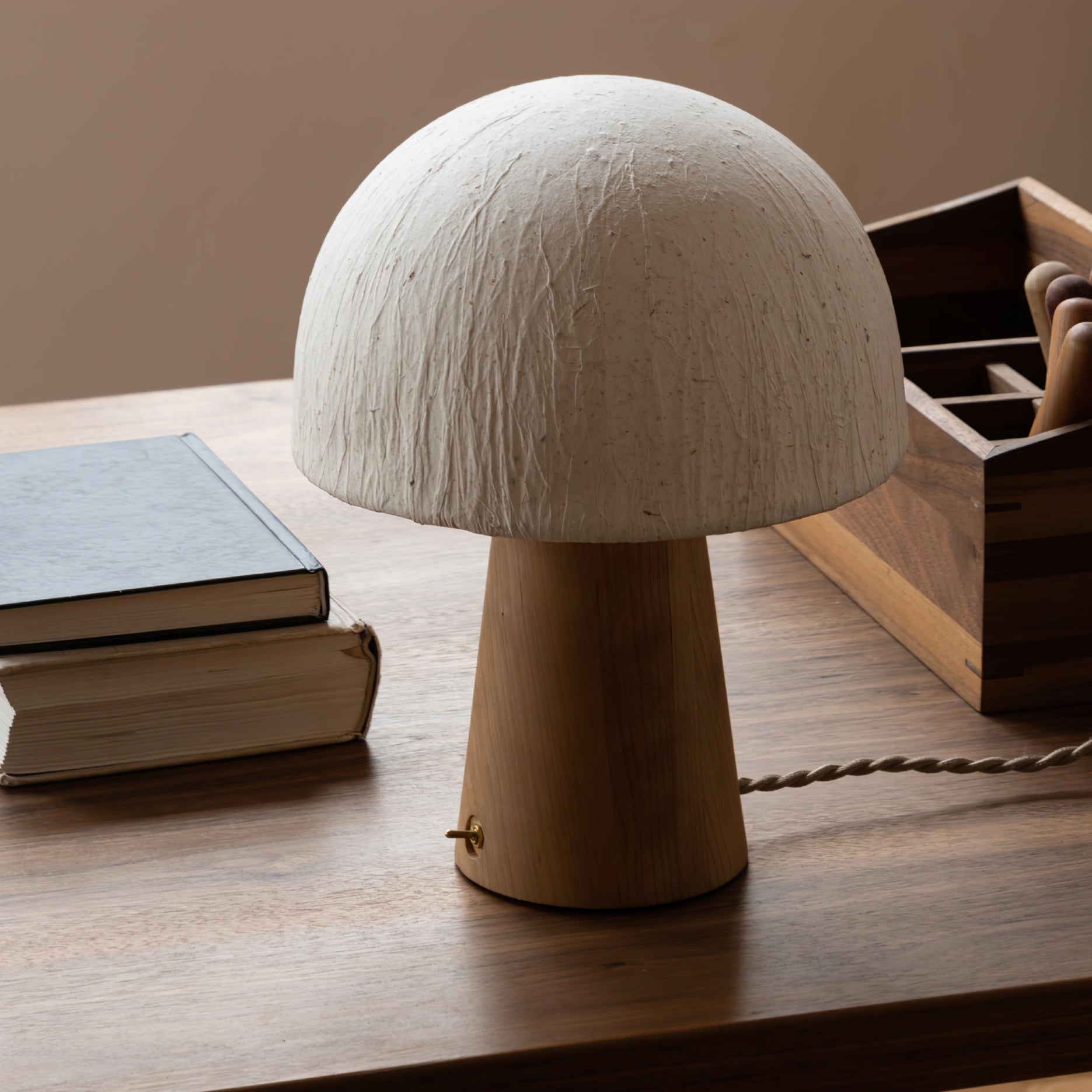Alice Mushroom Table Lamp - Lumpaz