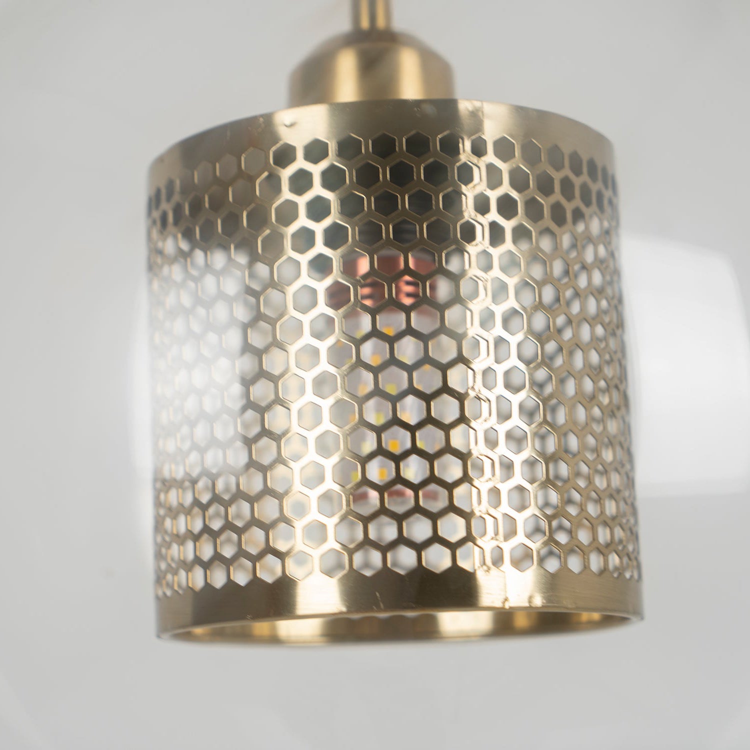 Chiswick Glass Pendant Light - Lumpaz