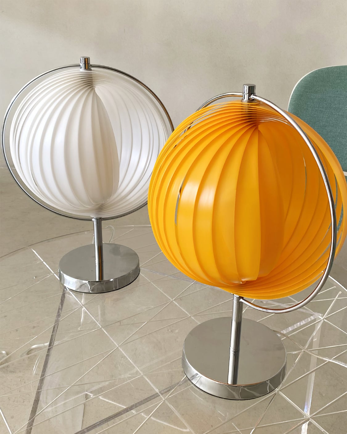 Moon Kare Table Lamp - Lumpaz