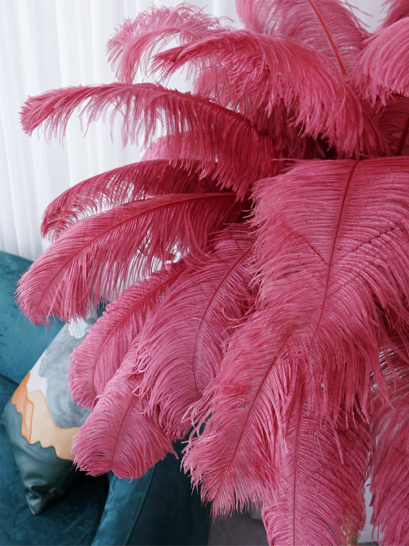 Ostrich Feather Brass Floor Lamp - Lumpaz