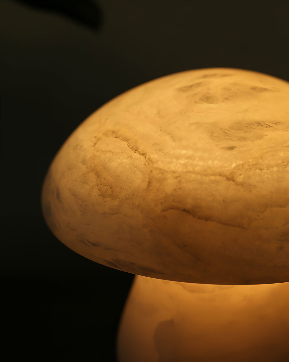 Mushroom Alabaster Table Lamp - Lumpaz