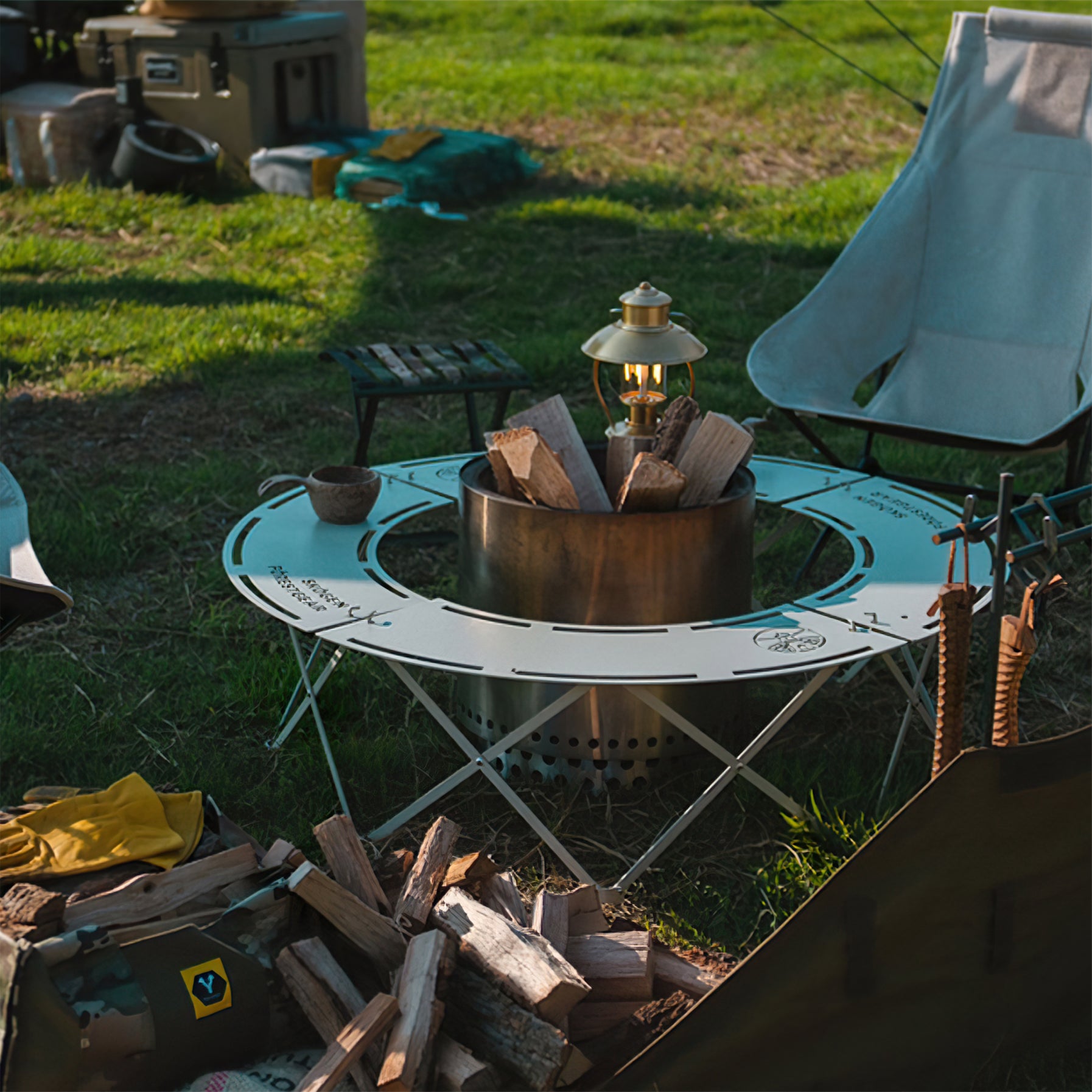 N80 Lantern Outdoor Table Lamp - Lumpaz