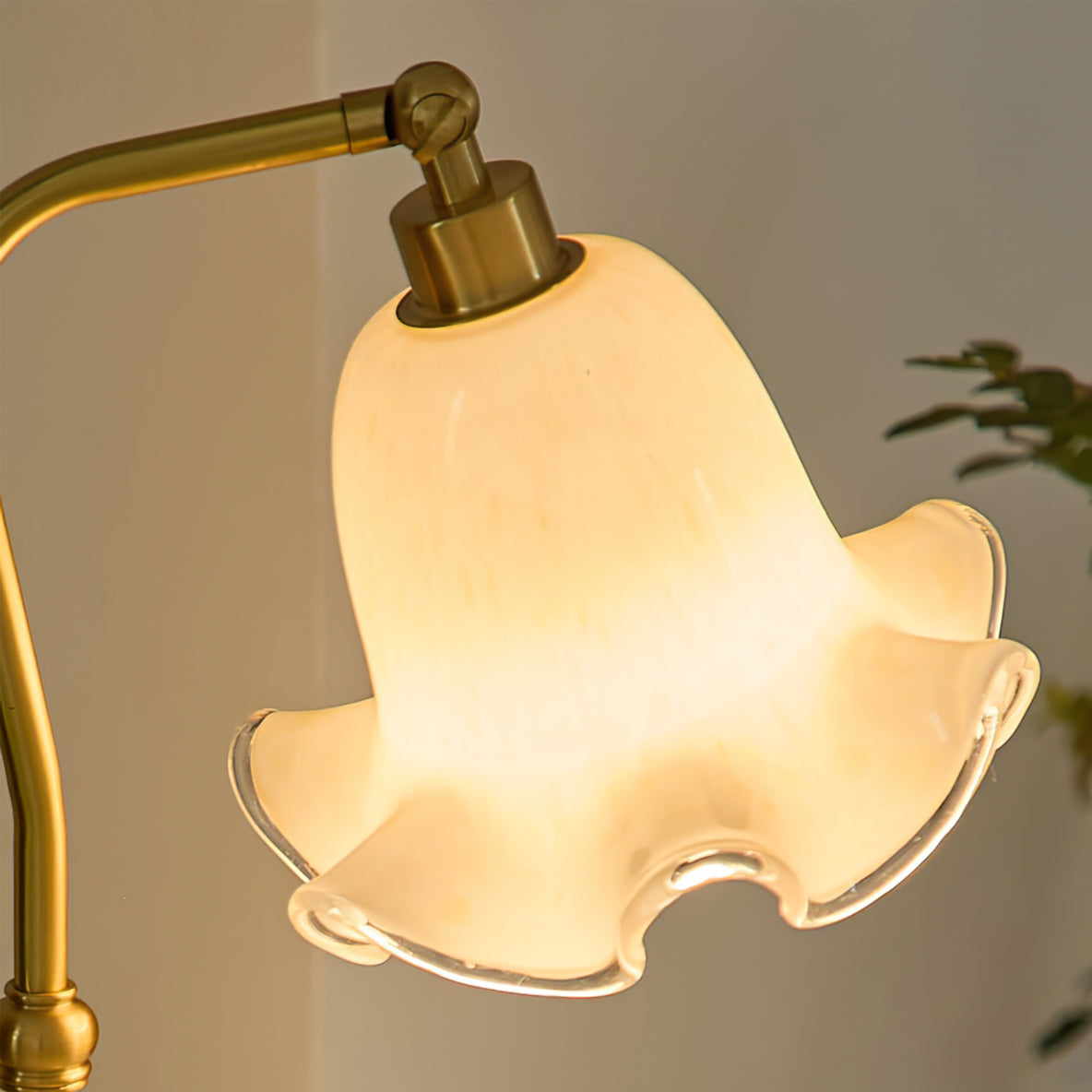 Nouveau Table Lamp - Lumpaz