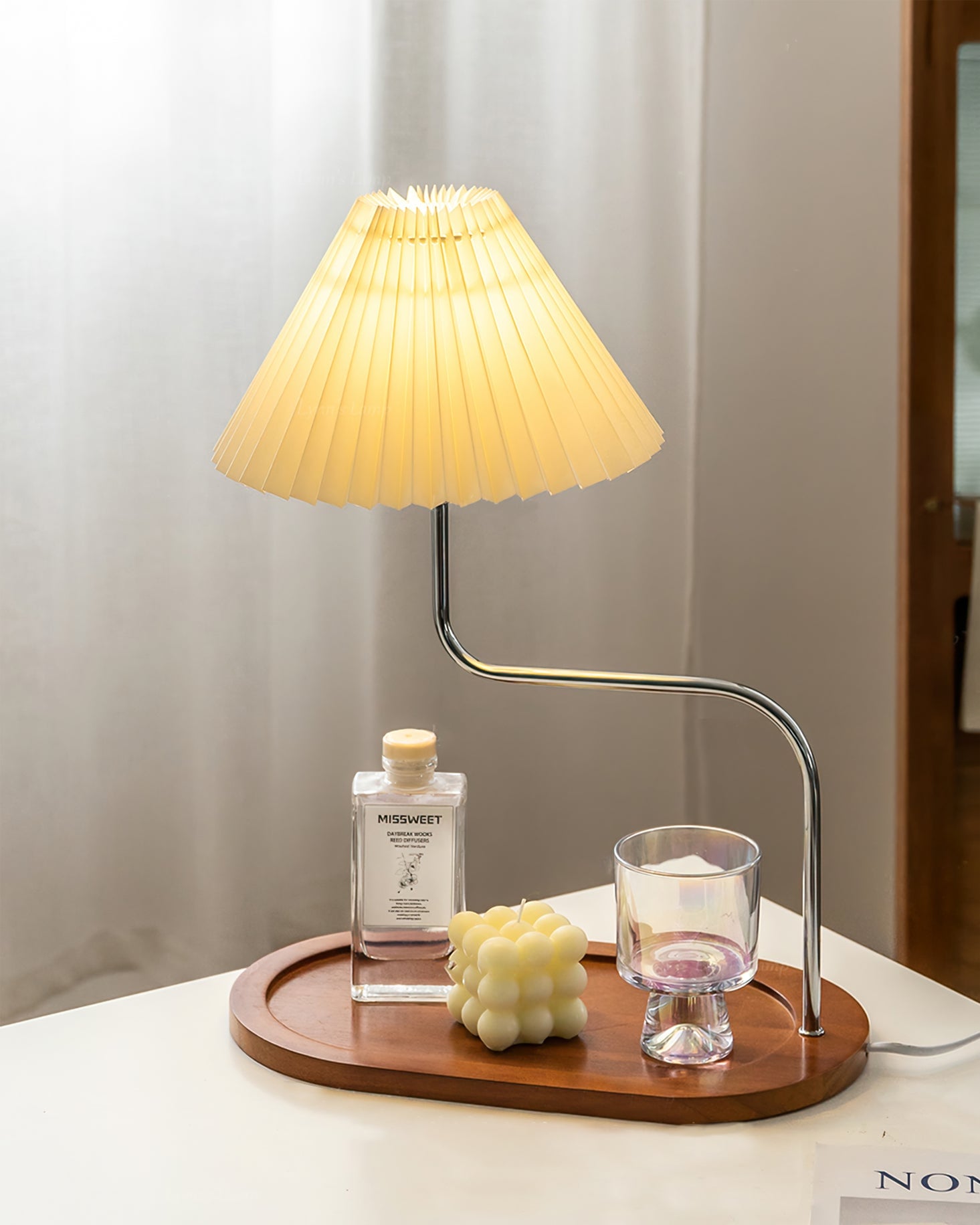 Klint Table Lamp - Lumpaz