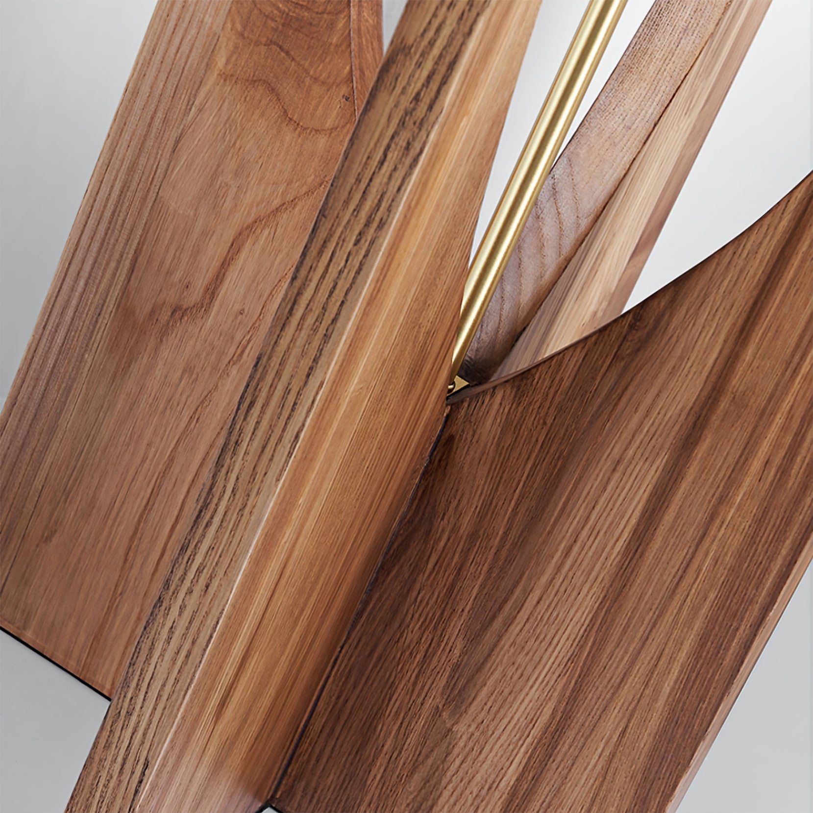 Fairbanks Floor Lamp - Lumpaz