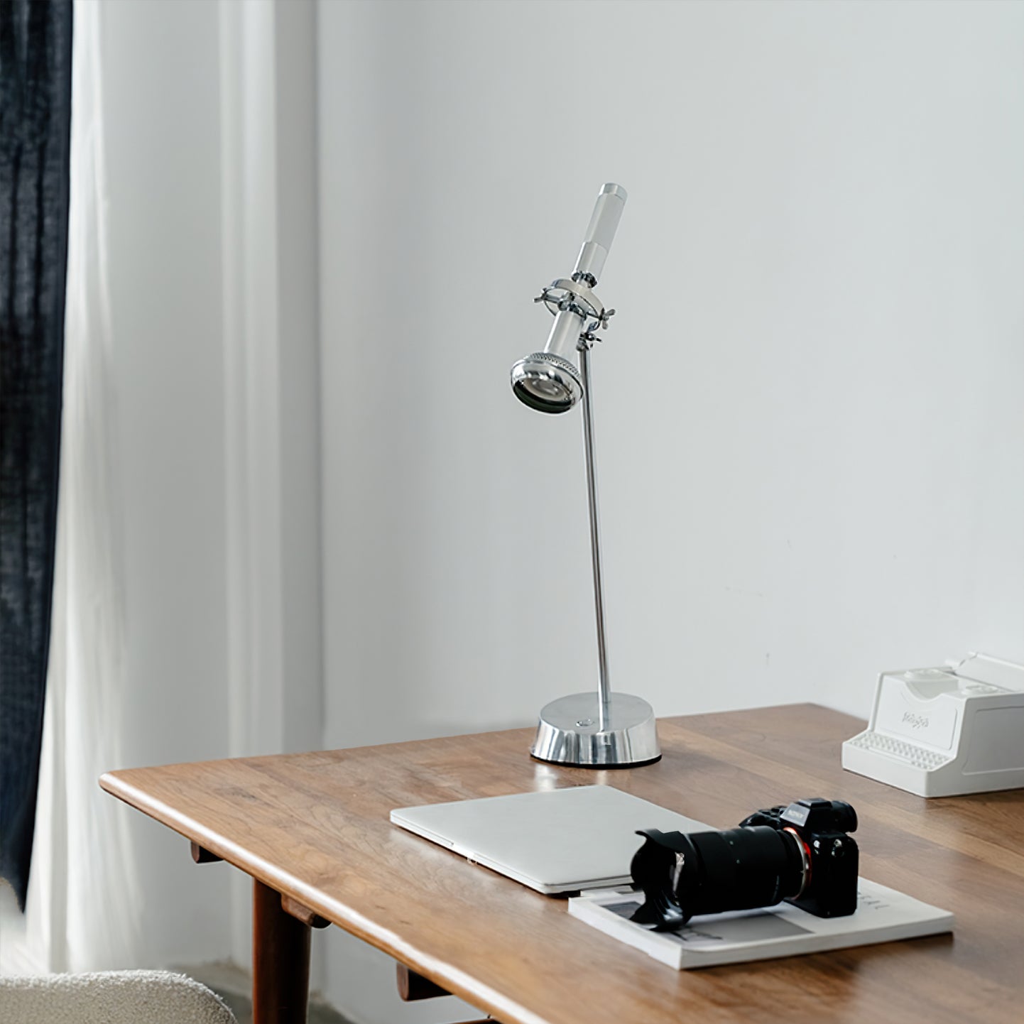 Bugsy Table Lamp - Lumpaz