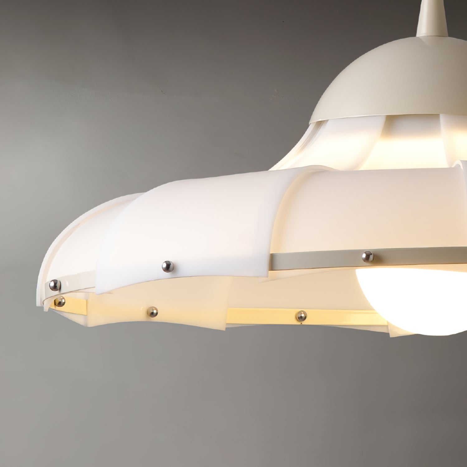 Swirl Pendant Lamp - Lumpaz