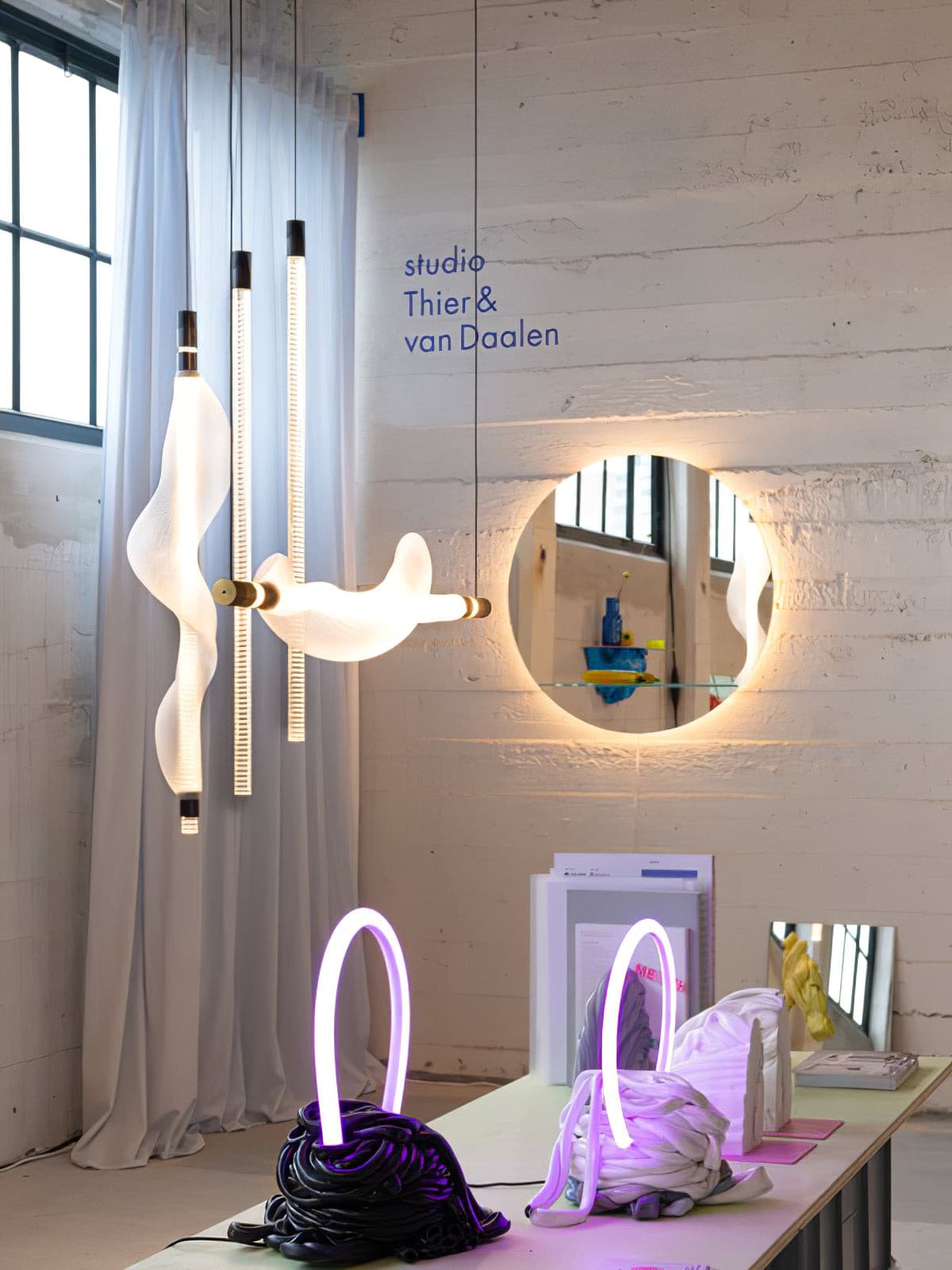 Vapour Pendant Light - Lumpaz