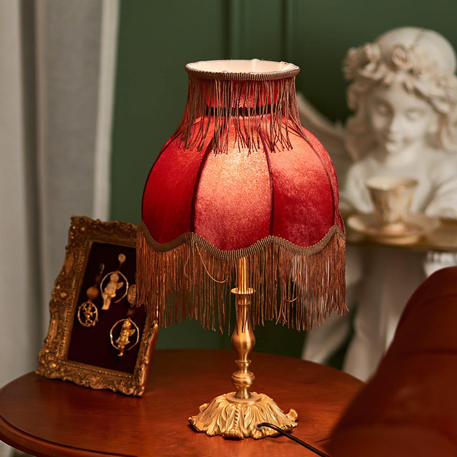 Lanna Tassel Table Lamp - Lumpaz