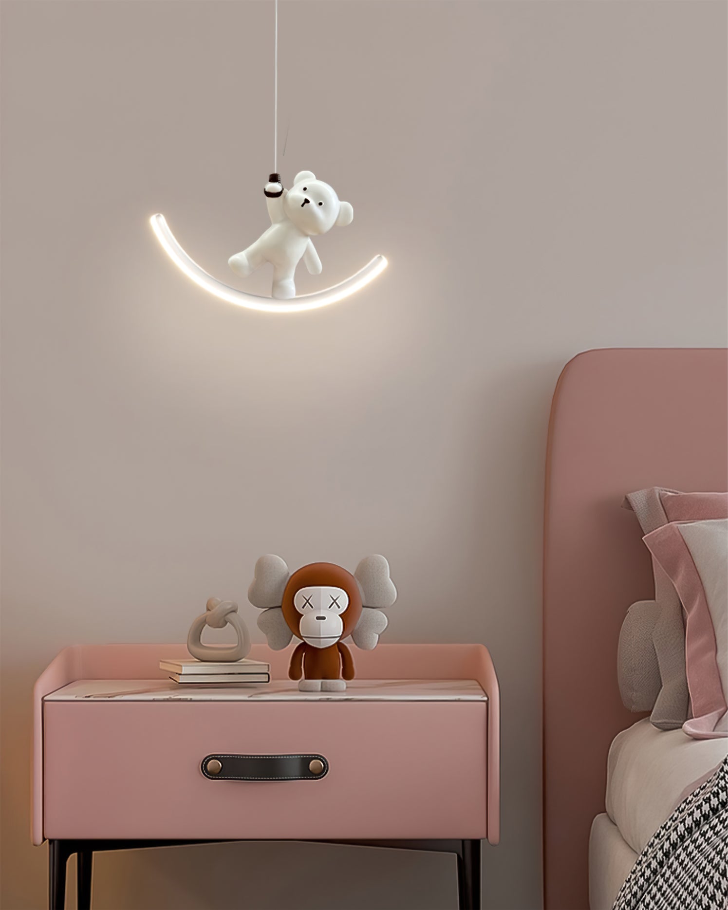 Bear Resin Pendant Lamp - Lumpaz