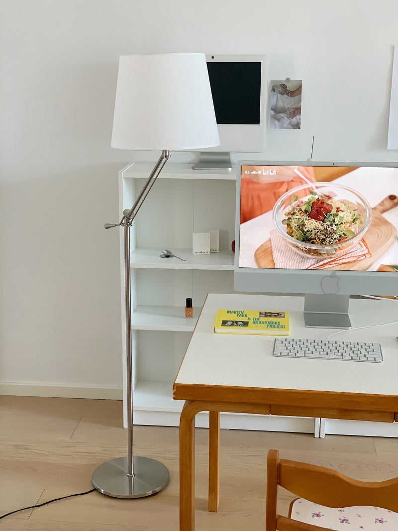Eichholtz Medea Floor Lamp - Lumpaz