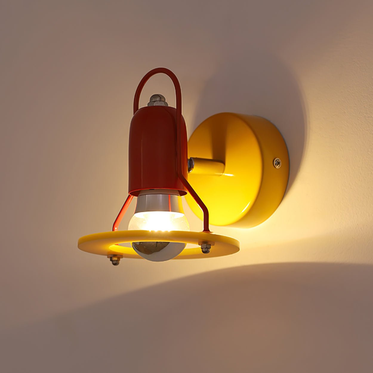 Maurer Wall Lamp - Lumpaz