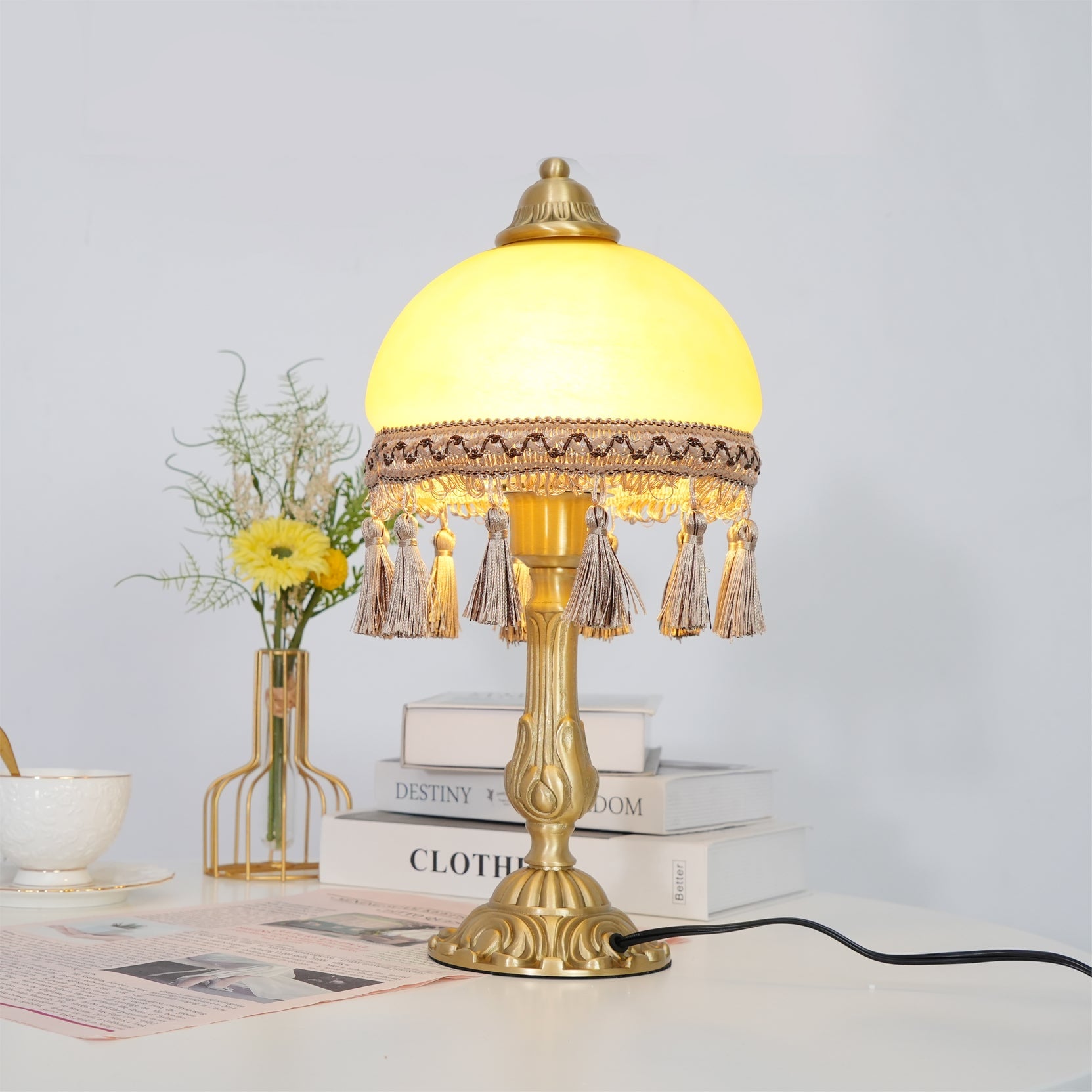 French Tassels Brass Table Lamp - Lumpaz