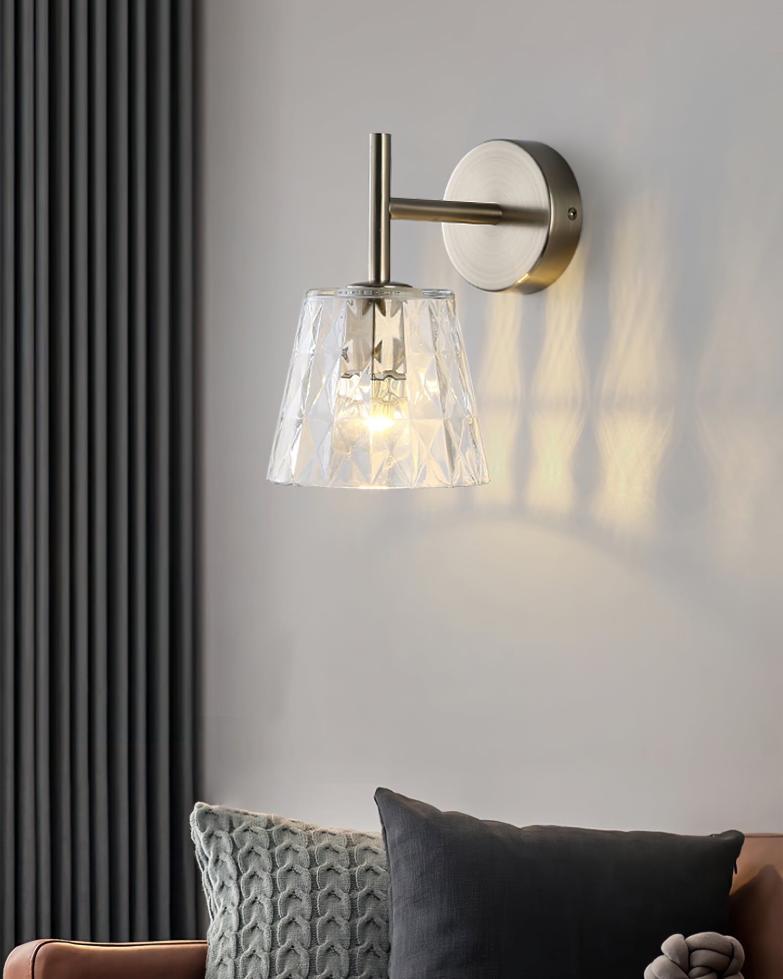 Filiyano Glass Wall Lamp - Lumpaz