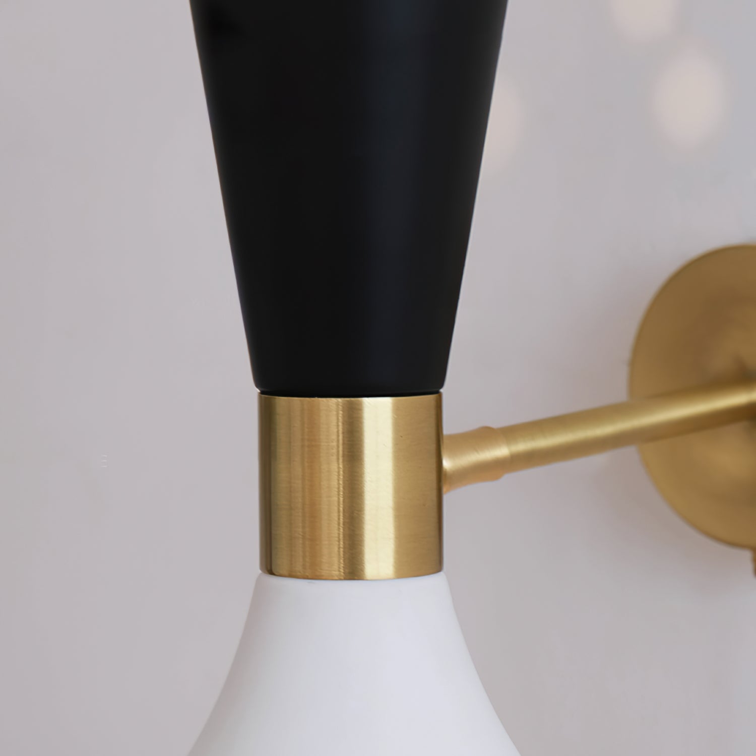 Diabolos Tuba Wall Lamp - Lumpaz
