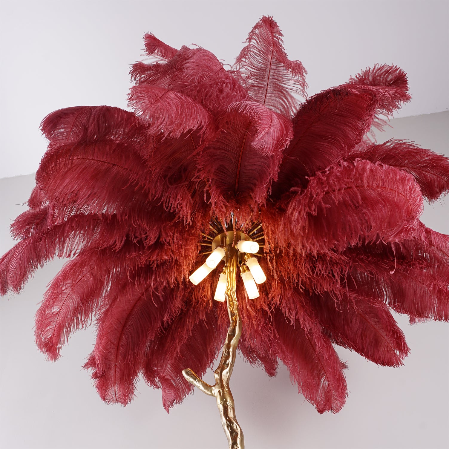 Ostrich Feather Brass Floor Lamp - Lumpaz