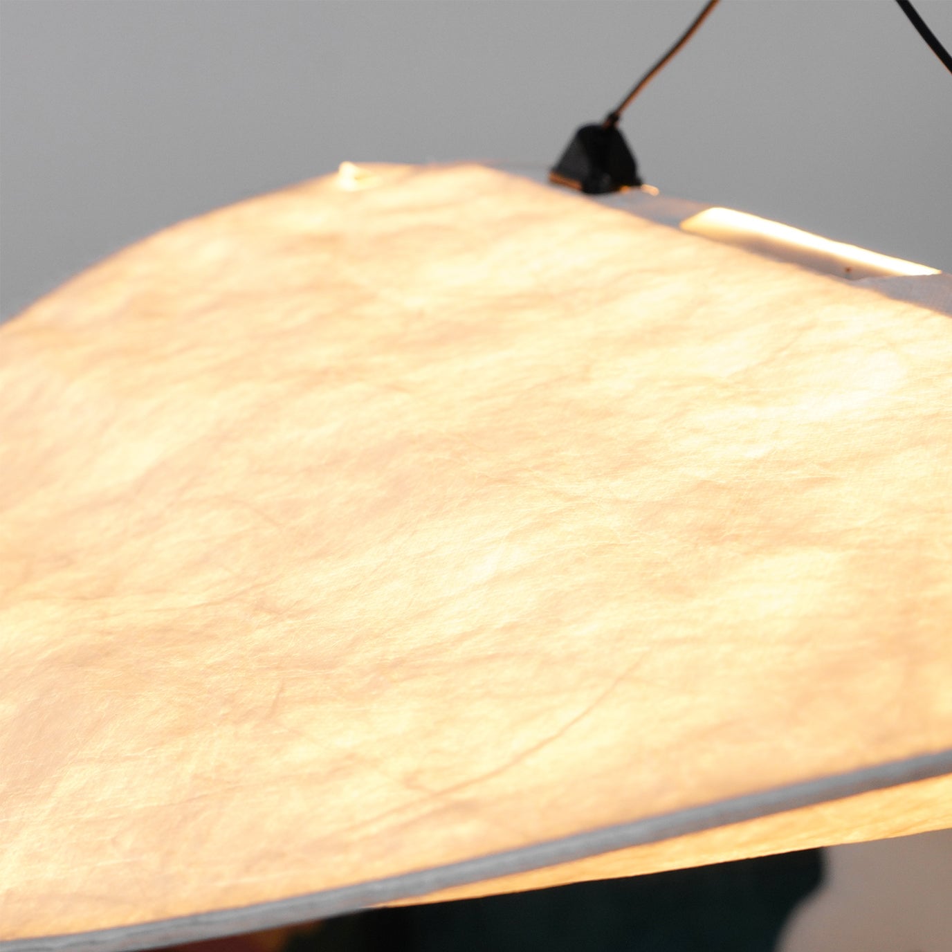 Tense Tyvek Pendant Lamp - Lumpaz