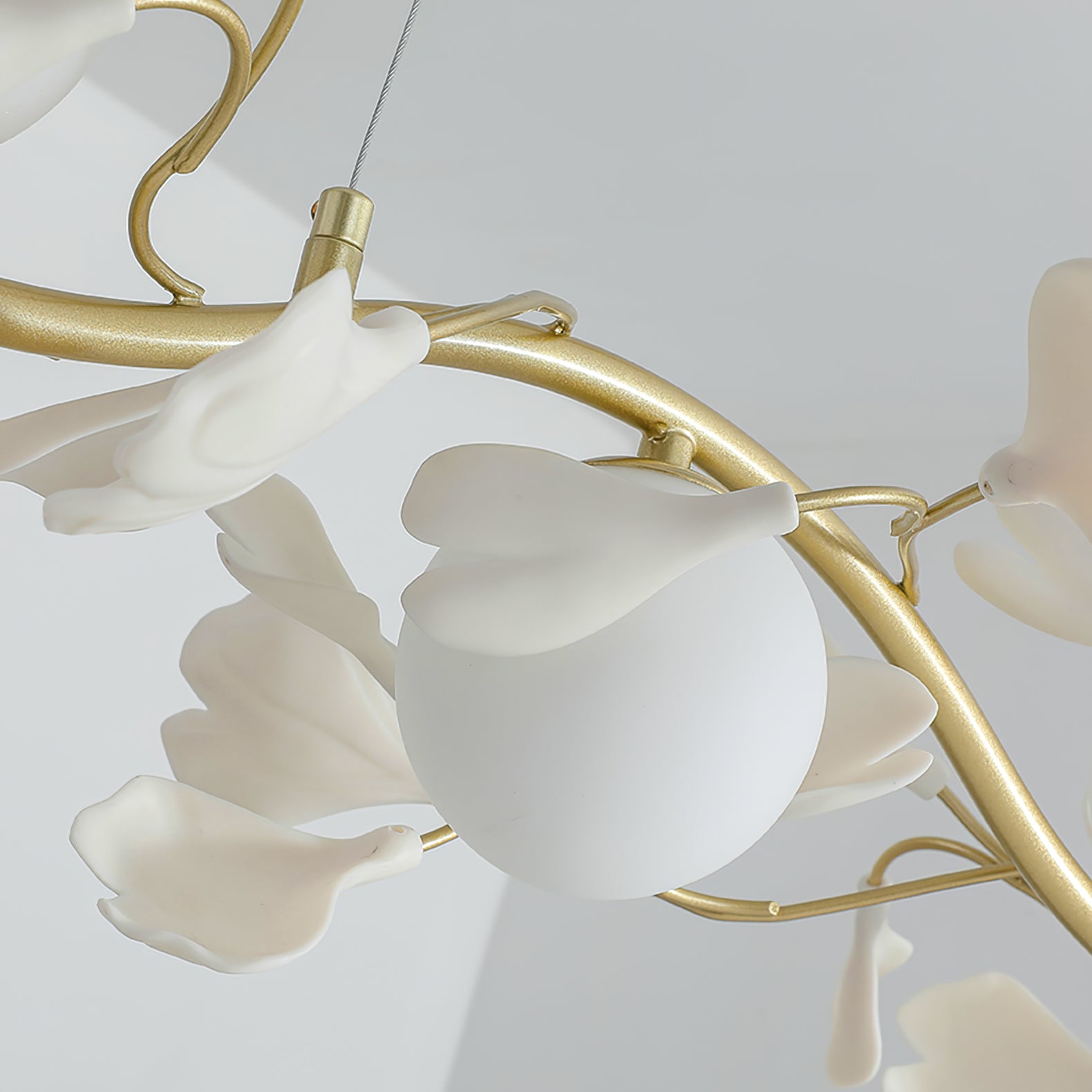 Gingko Glass Chandelier - Lumpaz