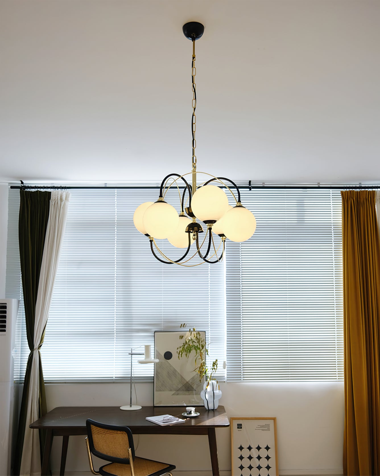 Atomic Orbit Chandelier - Lumpaz